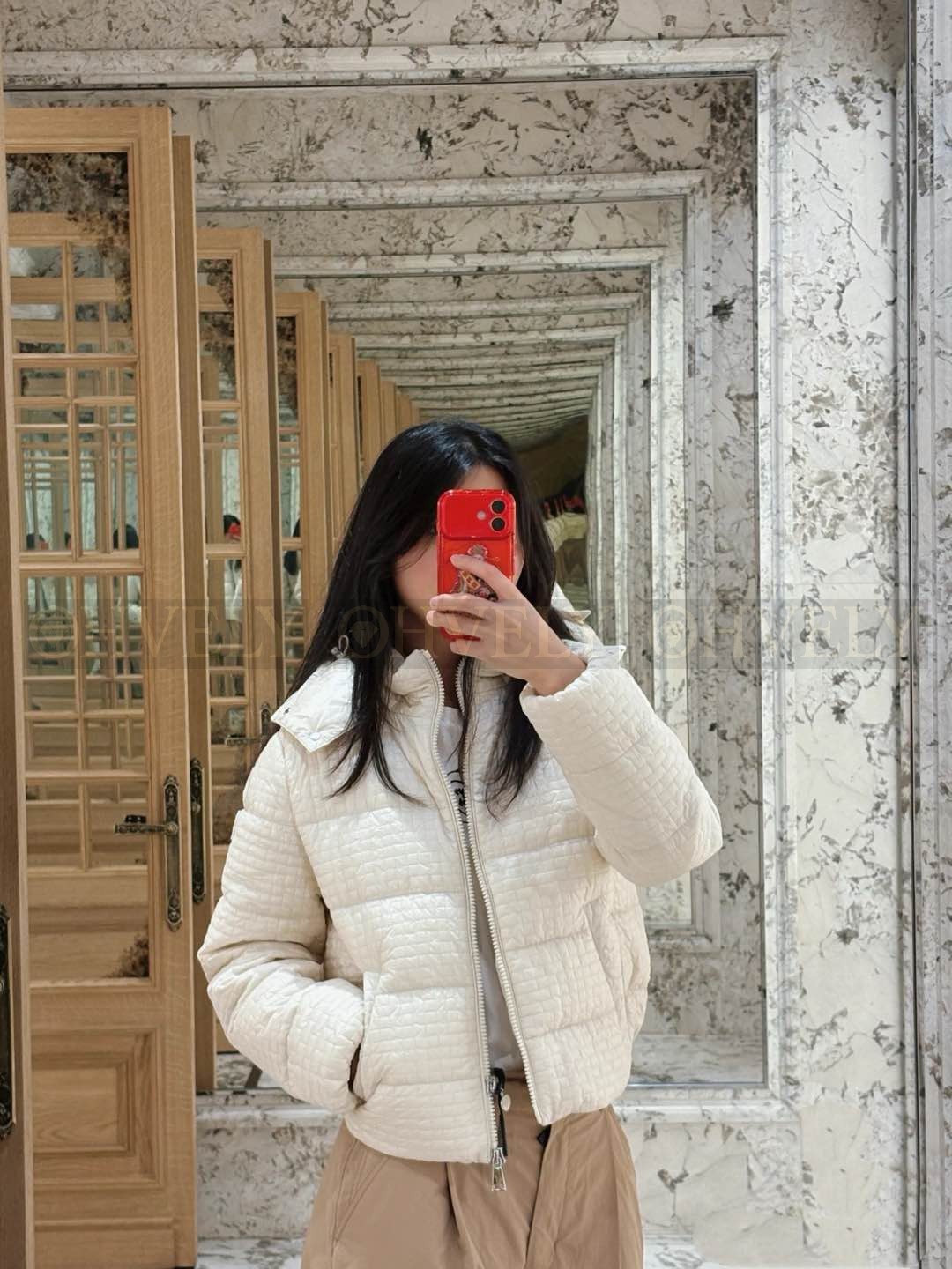 【 ZP 】Moncler 2025 패딩 (매장가 346만원) 상품 썸네일