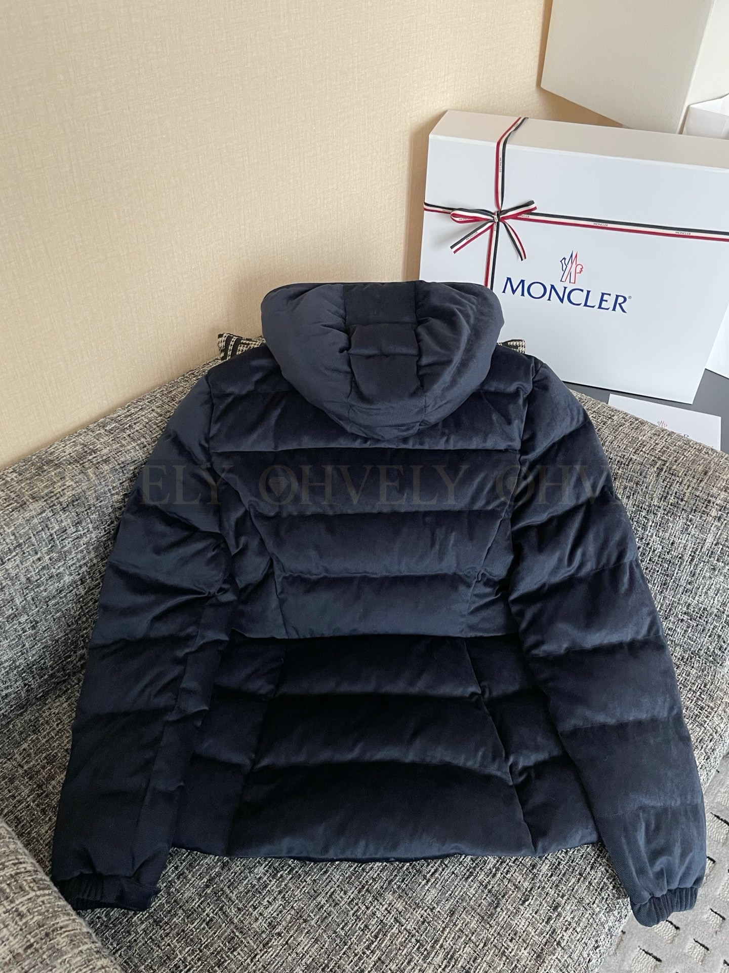 【 ZP 】Moncler 2025 패딩 (매장가 344만원) 상품 썸네일