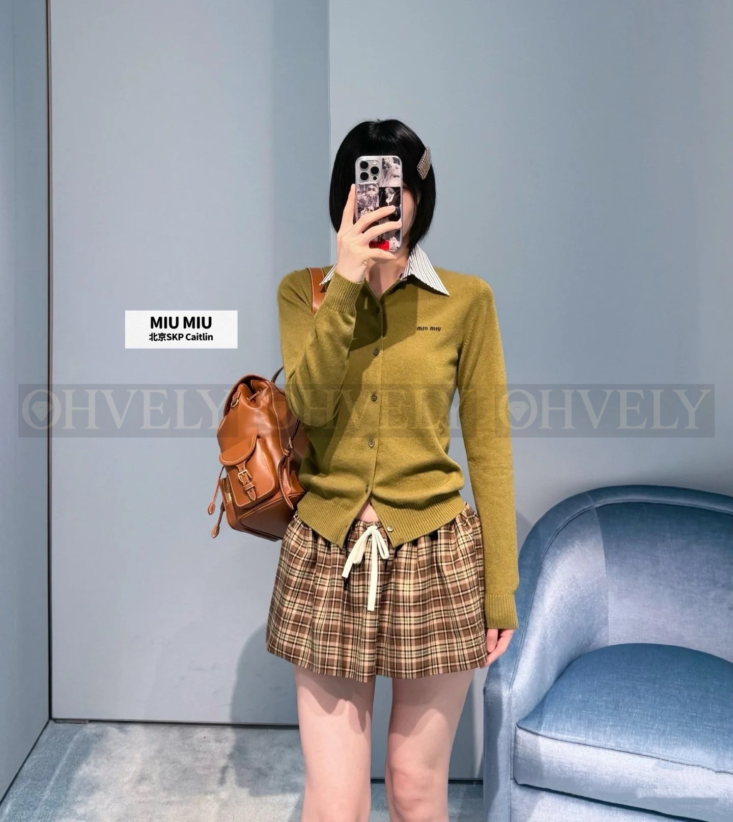 【 ZP 】MiuMiu 2025 니트가디건 (매장가 396만원) 상품 썸네일