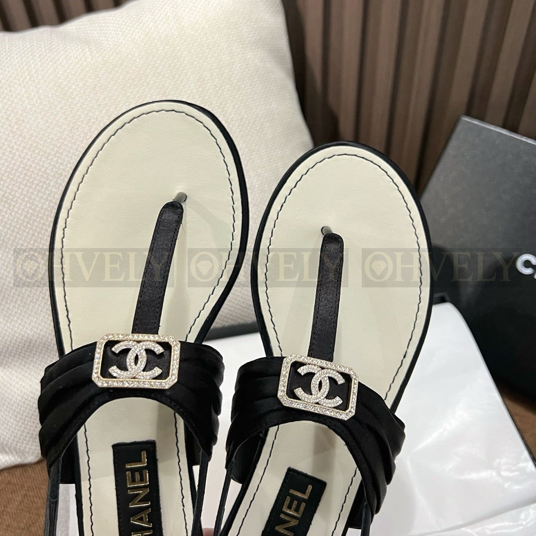 【 ZP버전 】CN  라인스톤 코코 마크 새틴 샌들 상품 썸네일