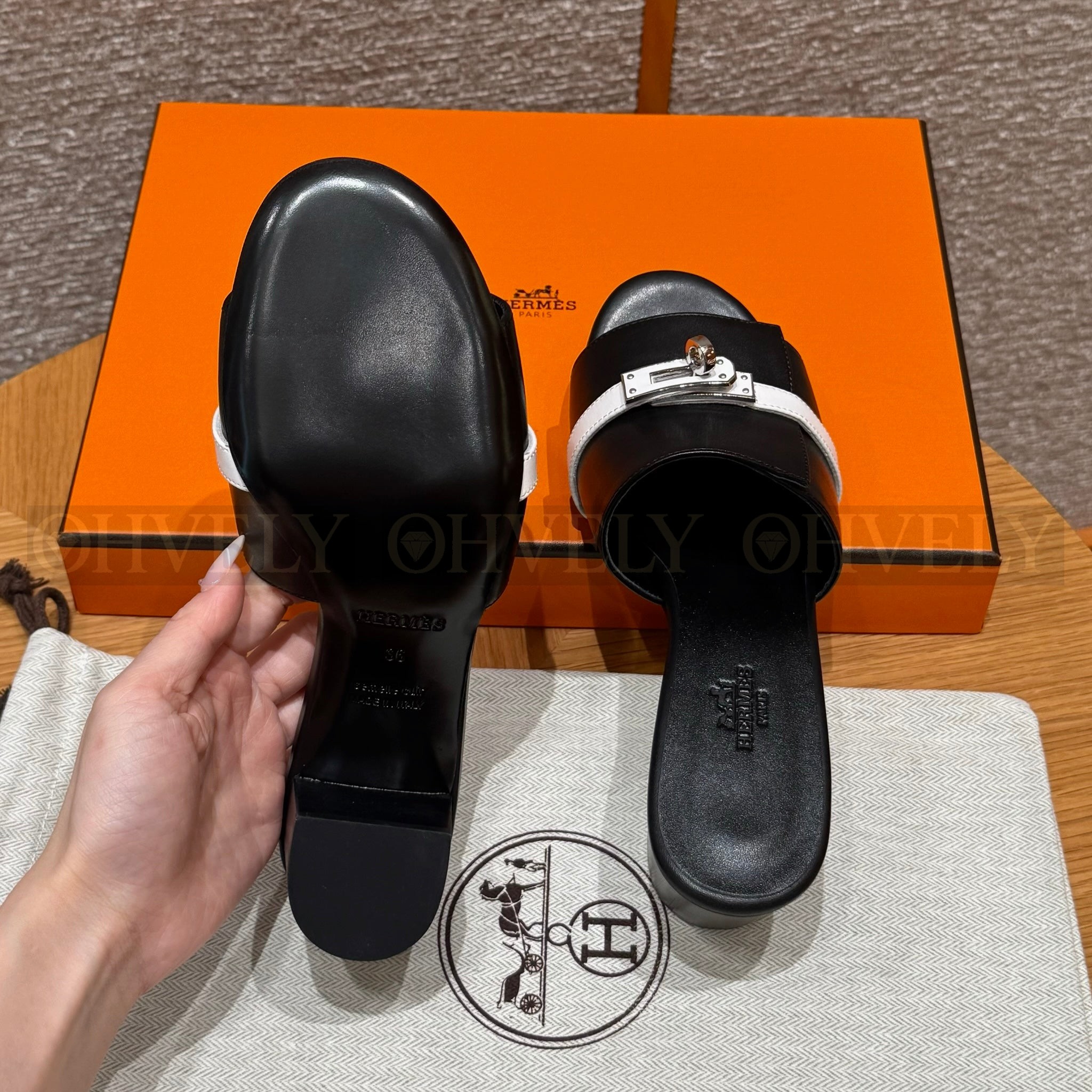 에르메스 GIGI 지지 50  샌들 상품 썸네일