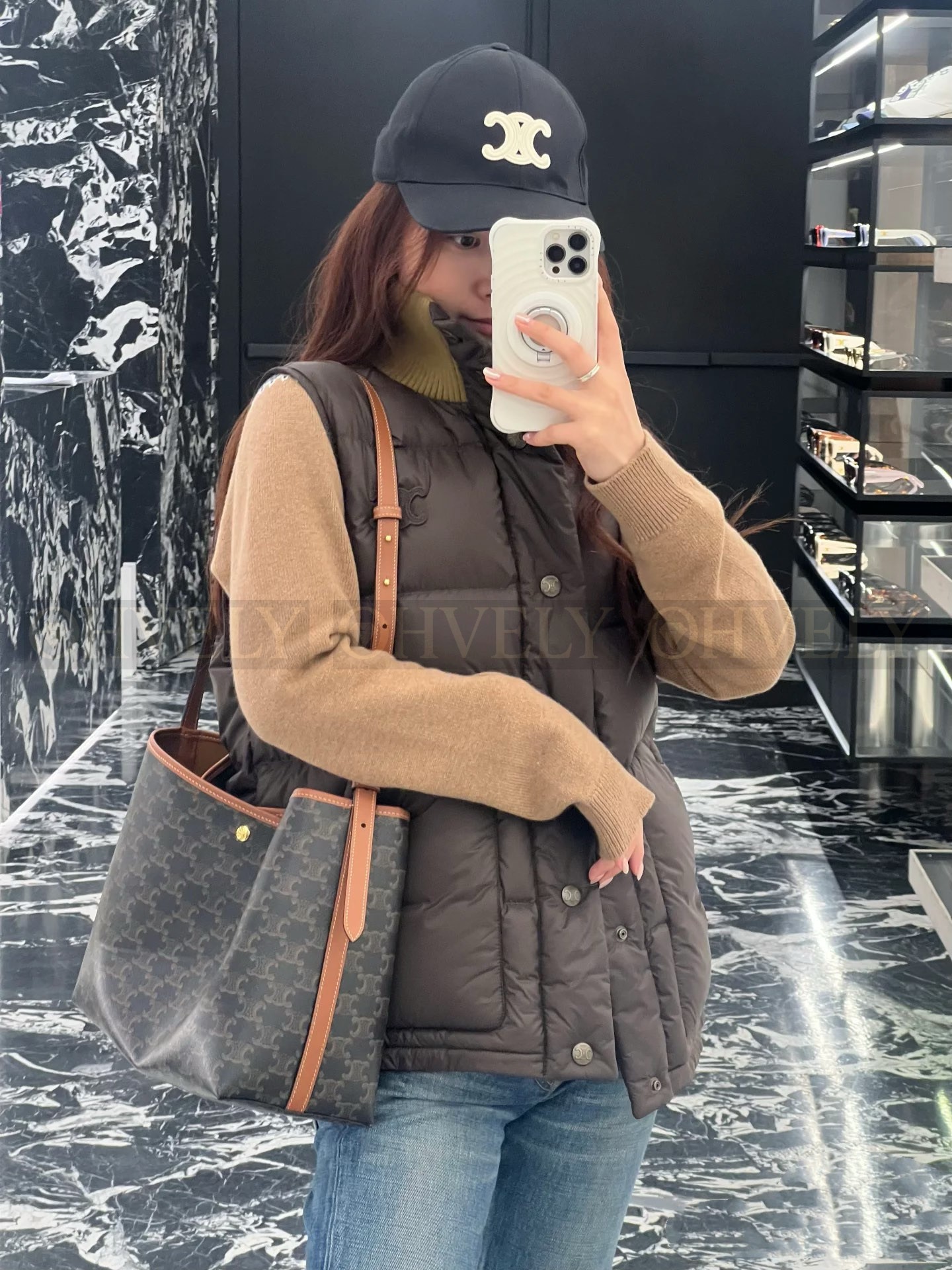 【 ZP 】Celine 2025 베스트 패딩 (매장가 390만원) 상품 썸네일