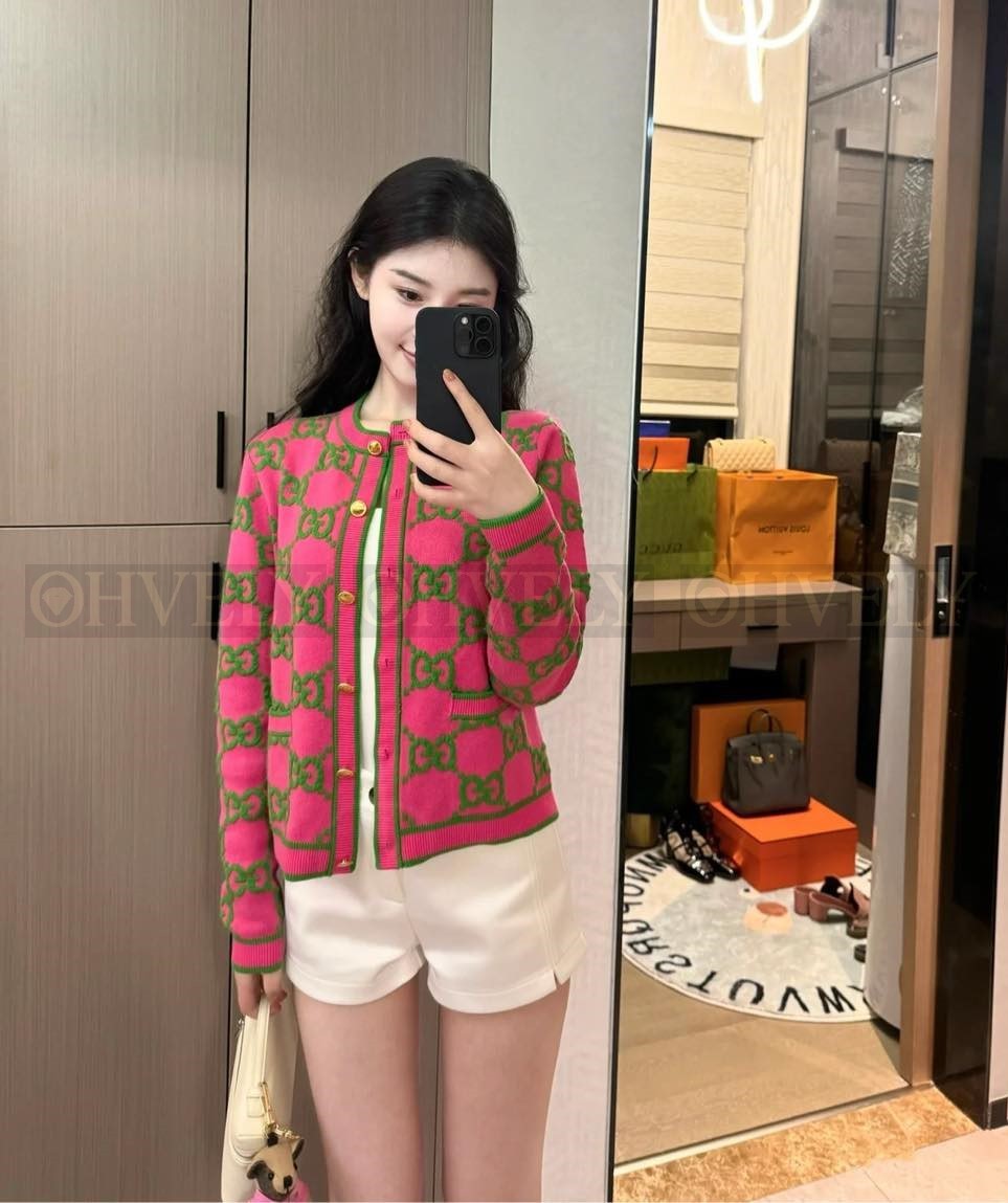 【 ZP 】Gucci 2025 모직 가디건 (매장가 304만원) 상품 썸네일