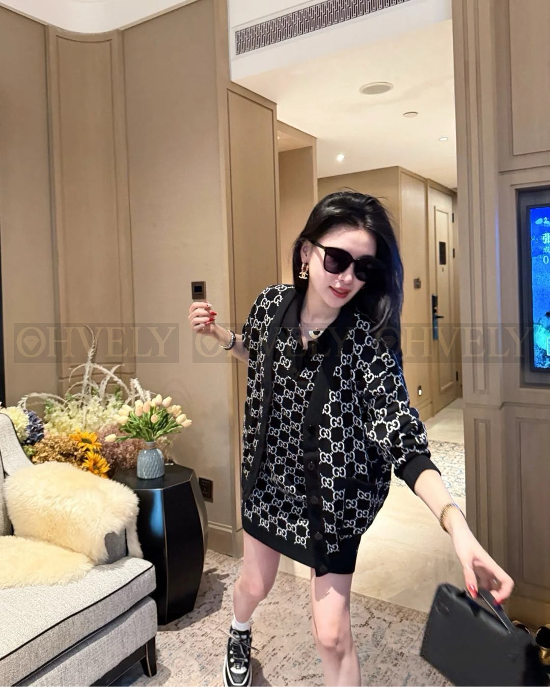 【 ZP 】Gucci 2025 양면 가디건 (매장가 470만원) 상품 썸네일