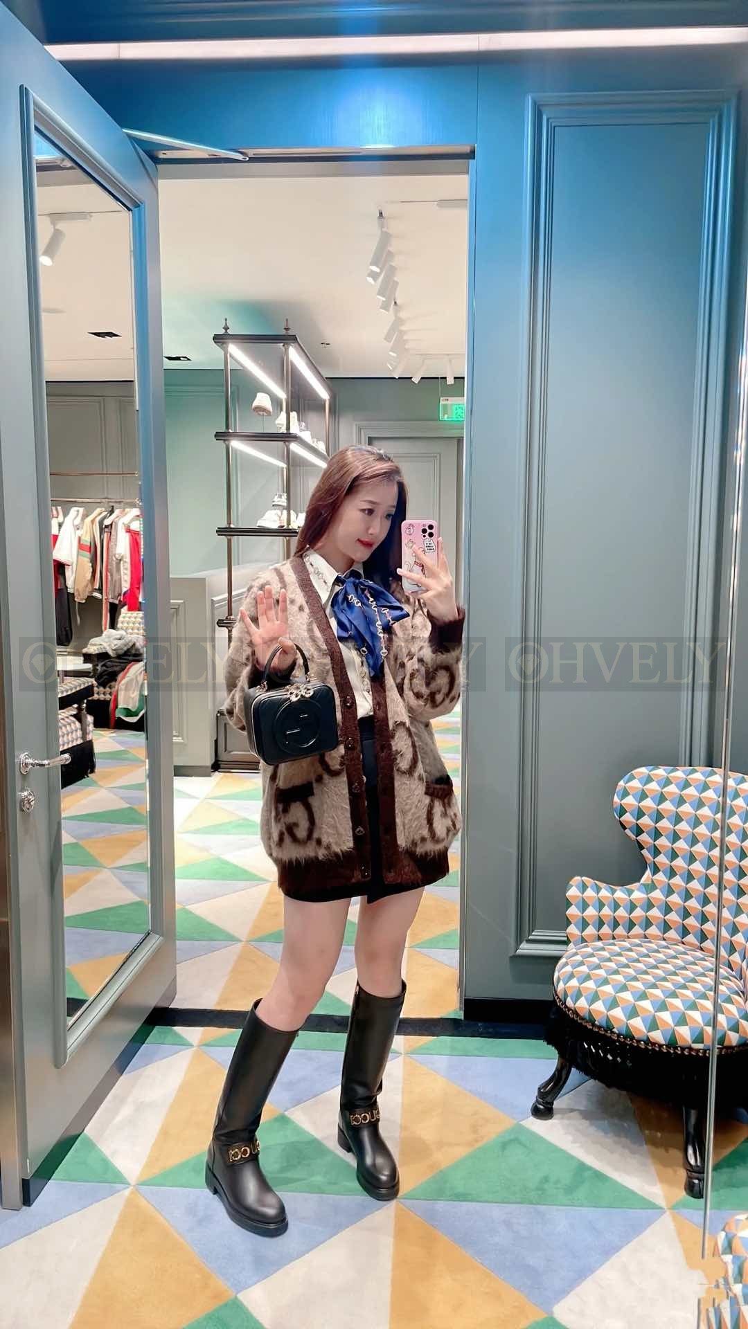 【 ZP 】Gucci 2025 가디건 (매장가 402만원) 상품 썸네일