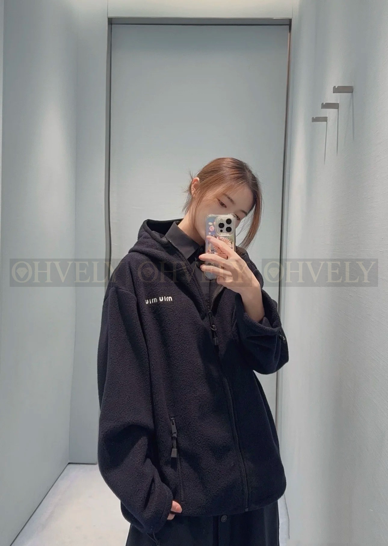 【 ZP 】MiuMiu 2025 집업 후드 자켓 (매장가 376만원) 상품 썸네일