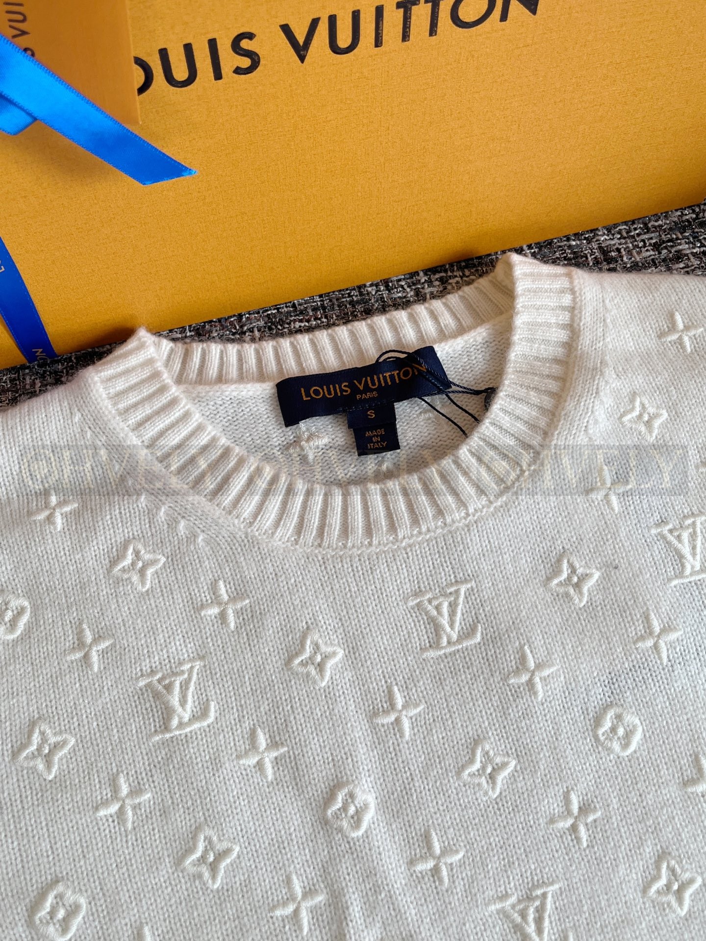 【 ZP 】Louis Vuitton 2025 스웨터 (매장가 360만원) 상품 썸네일