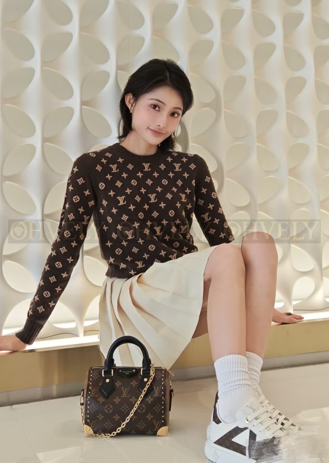 【 ZP 】Louis Vuitton 2025 스웨터 (매장가 360만원) 상품 썸네일