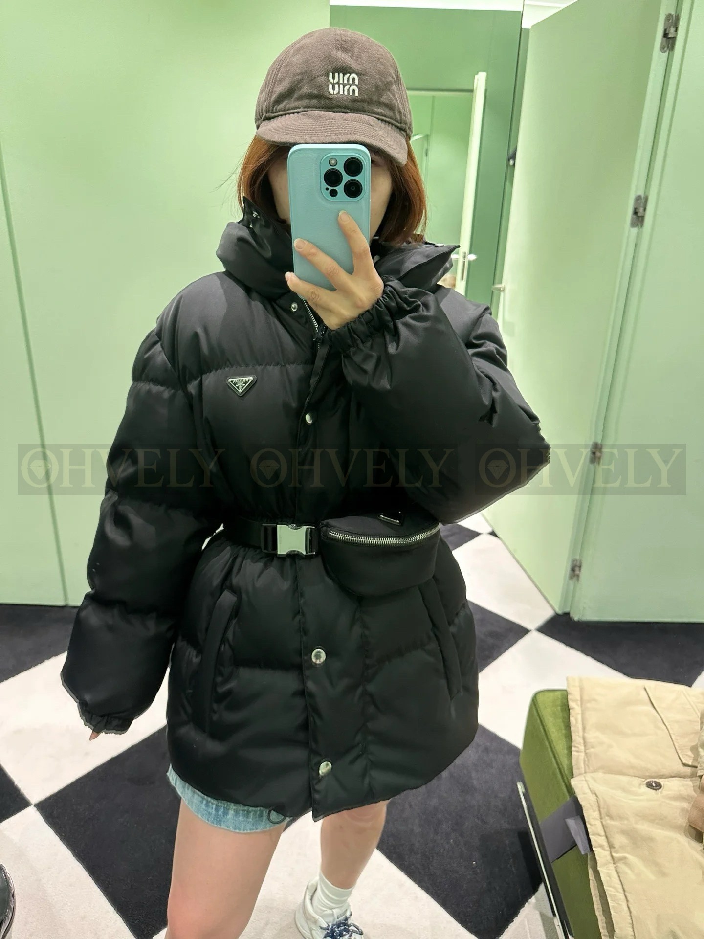 【 ZP 】Prada 2025 패딩 (매장가 450만원) 상품 썸네일