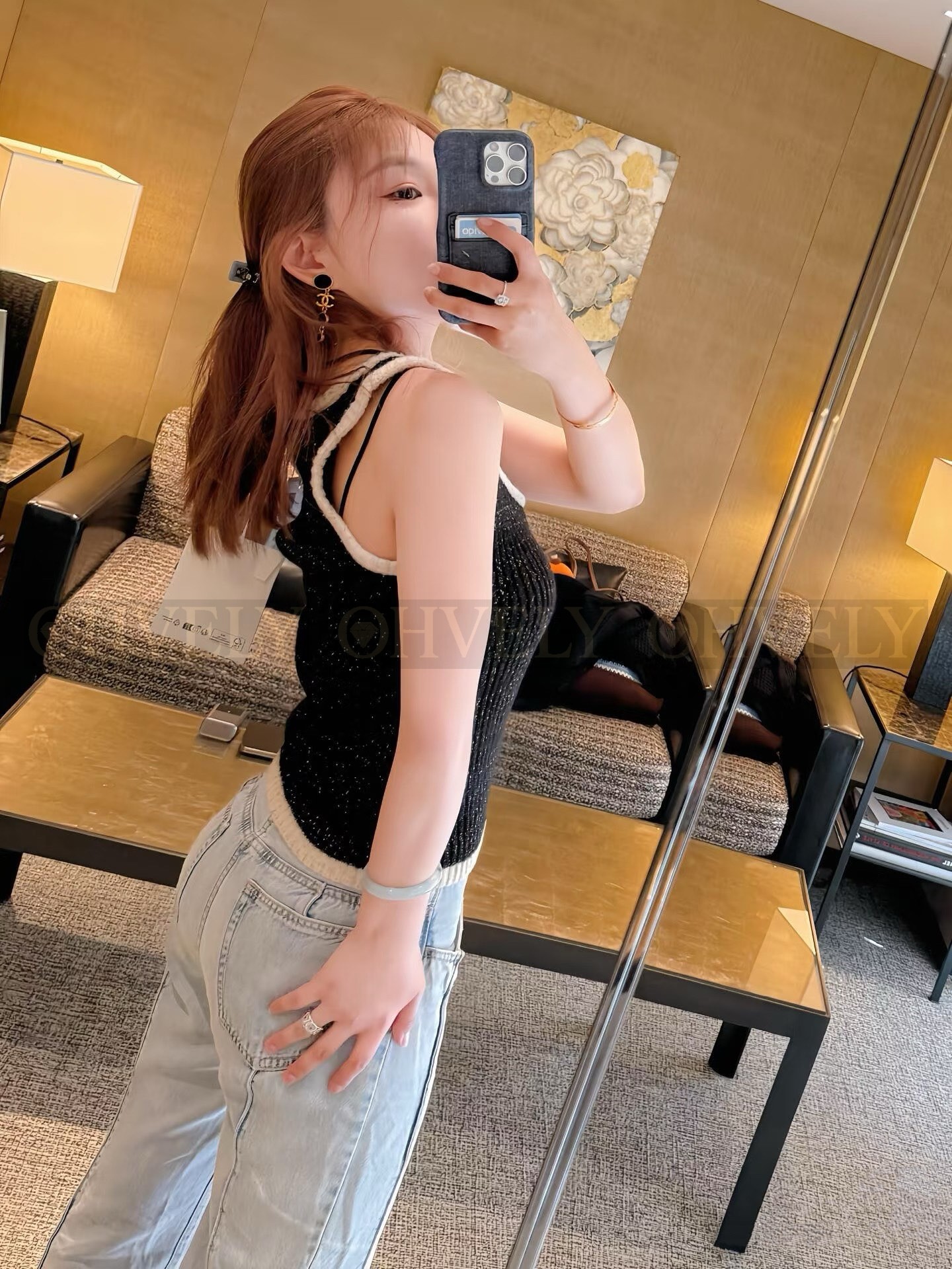 【 ZP 】CHANEL 2025 조끼 (매장가 378만원) 상품 썸네일