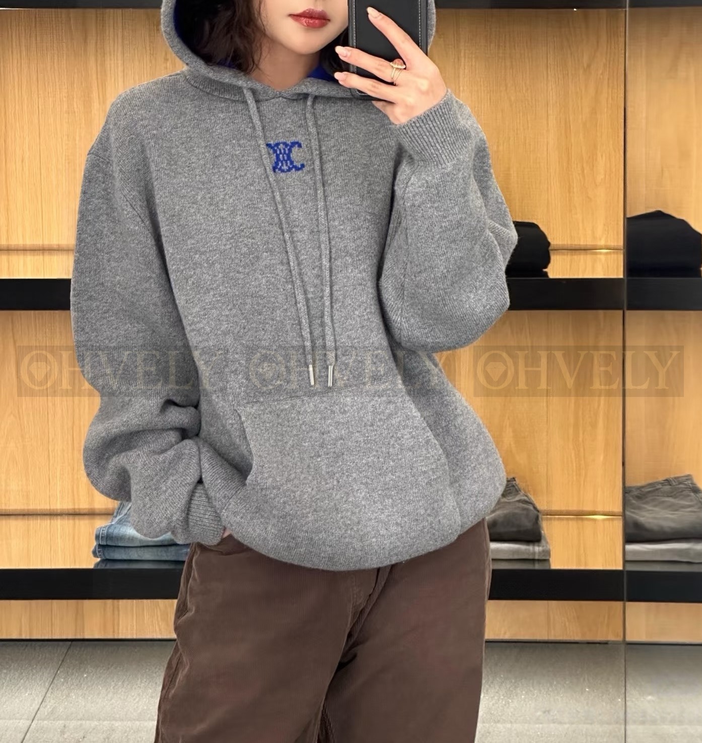【 ZP 】Celine 후드 티셔츠 그레이 (매장가 450만원)