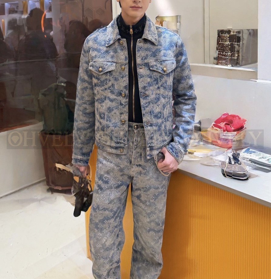 【 ZP 】LOUIS VUITTON 데님 바지 (매장가 320만원) 상품 썸네일