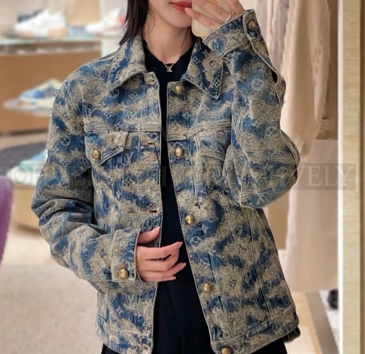 【 ZP 】LOUIS VUITTON 데님 자켓 (매장가 510만원)