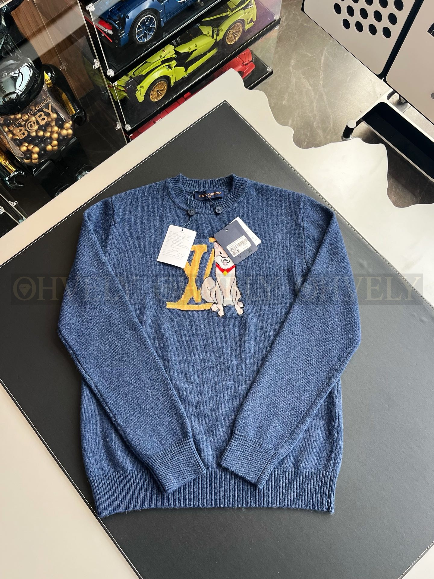 【 ZP 】LOUIS VUITTON 니트 - 블루 (매장가 232만원) 상품 썸네일