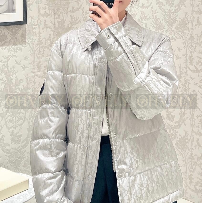 패딩 상품 썸네일