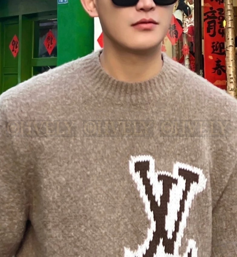 【 ZP 】LOUIS VUITTON 니트 (매장가 206만원) 상품 썸네일