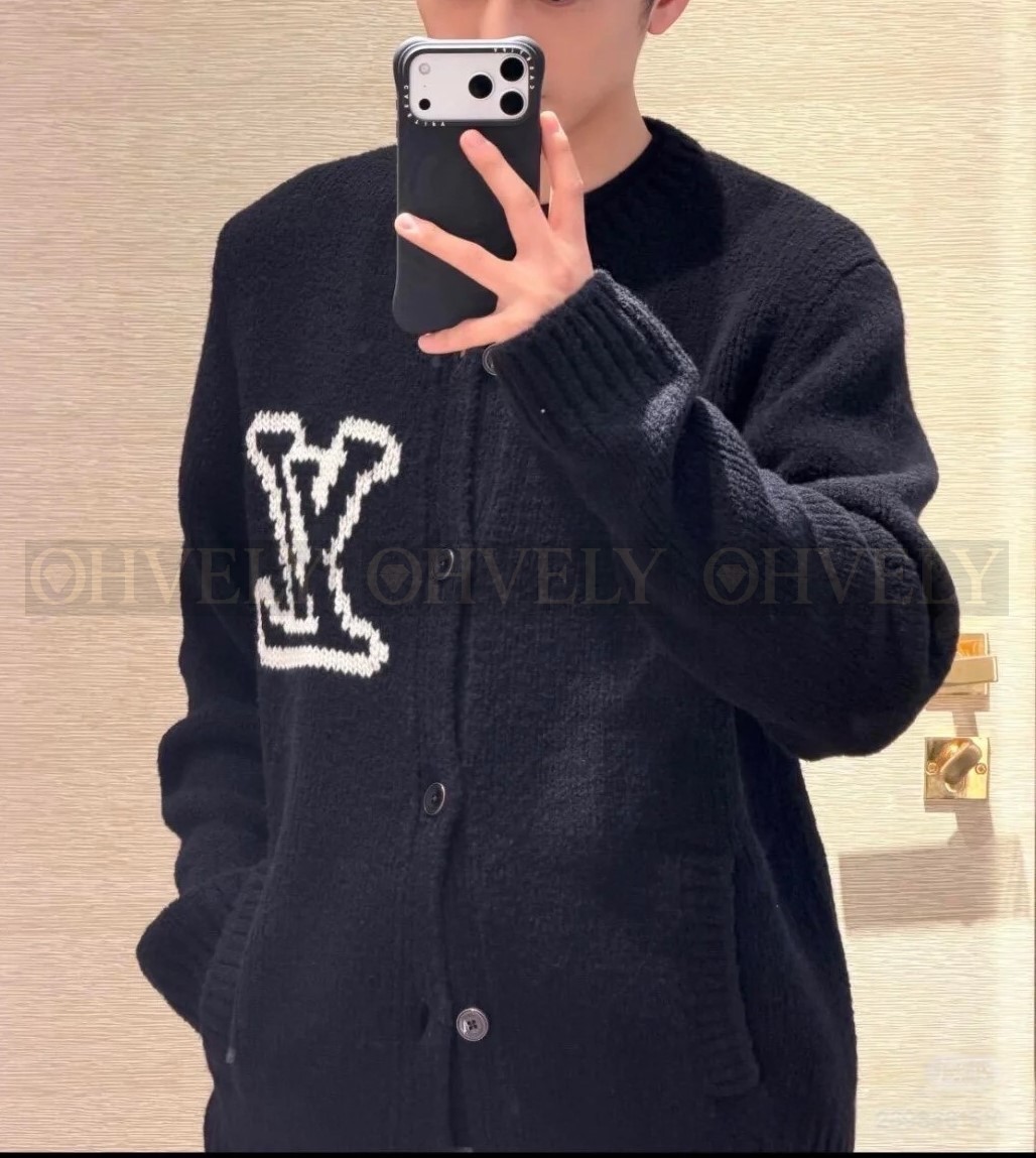 【 ZP 】LOUIS VUITTON 니트 스웨터 (매장가 302만원) 상품 썸네일