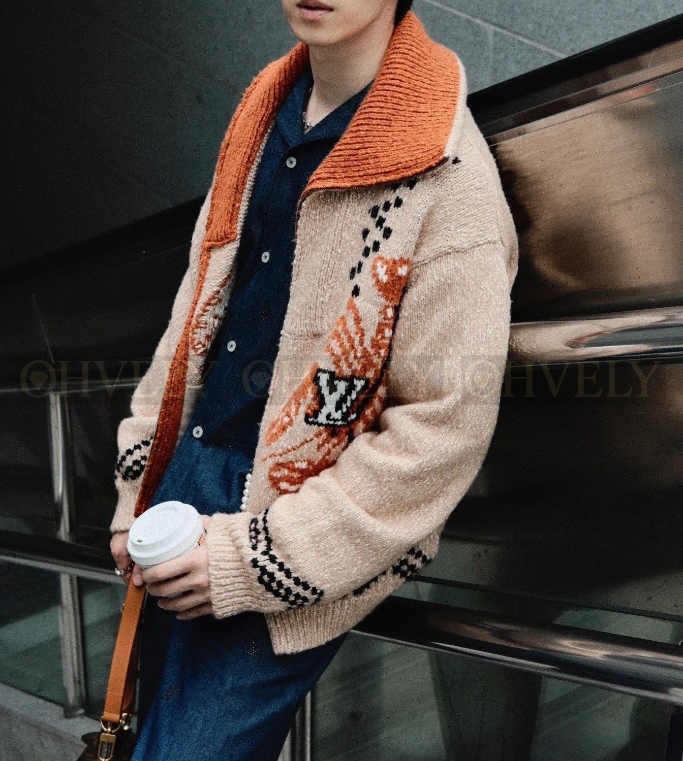 【 ZP 】LOUIS VUITTON 스웨터 아우터 (매장가 500만원) 상품 썸네일