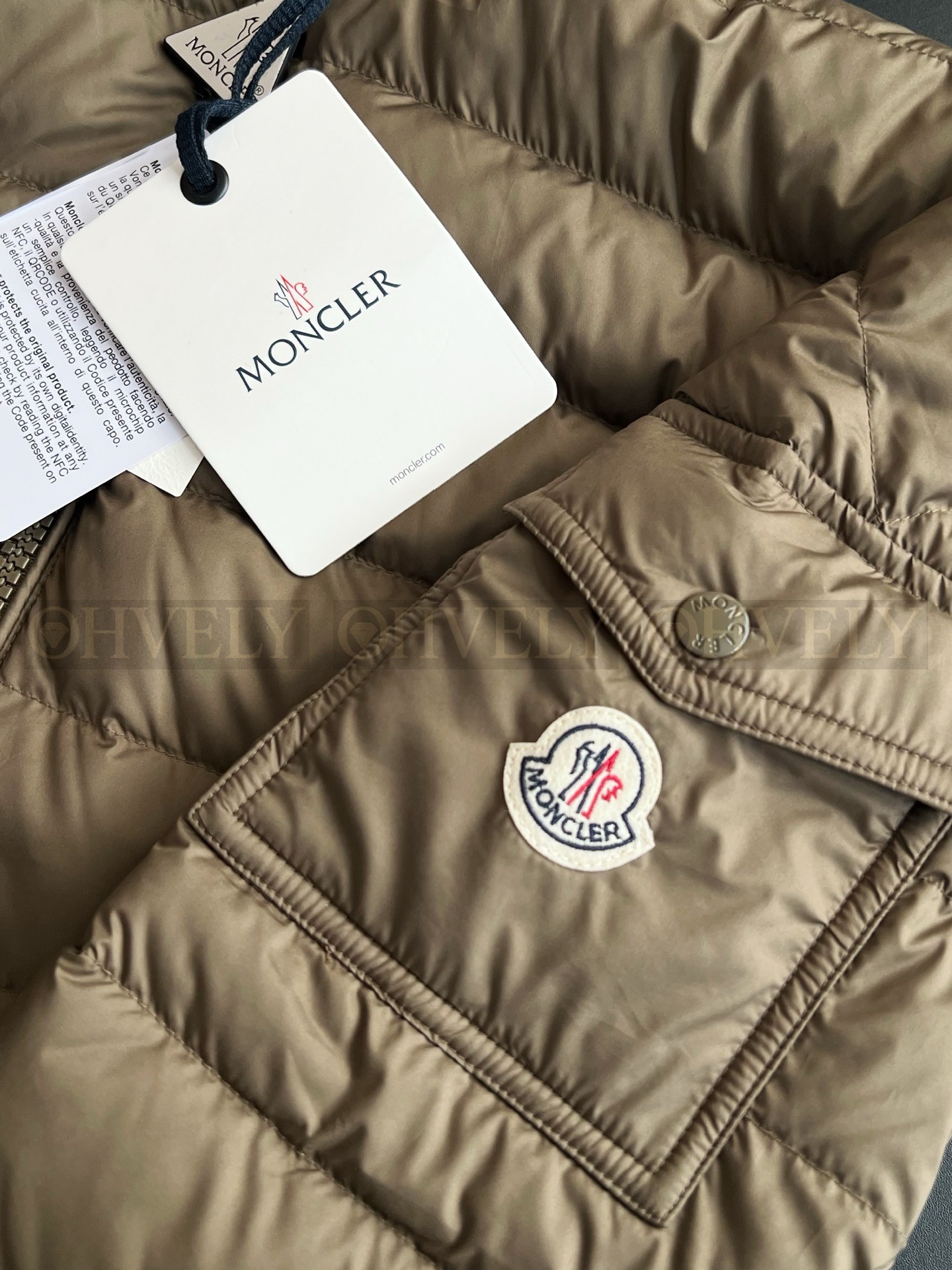 【 ZP 】MONCLER 패딩 (매장가 240만원) 상품 썸네일