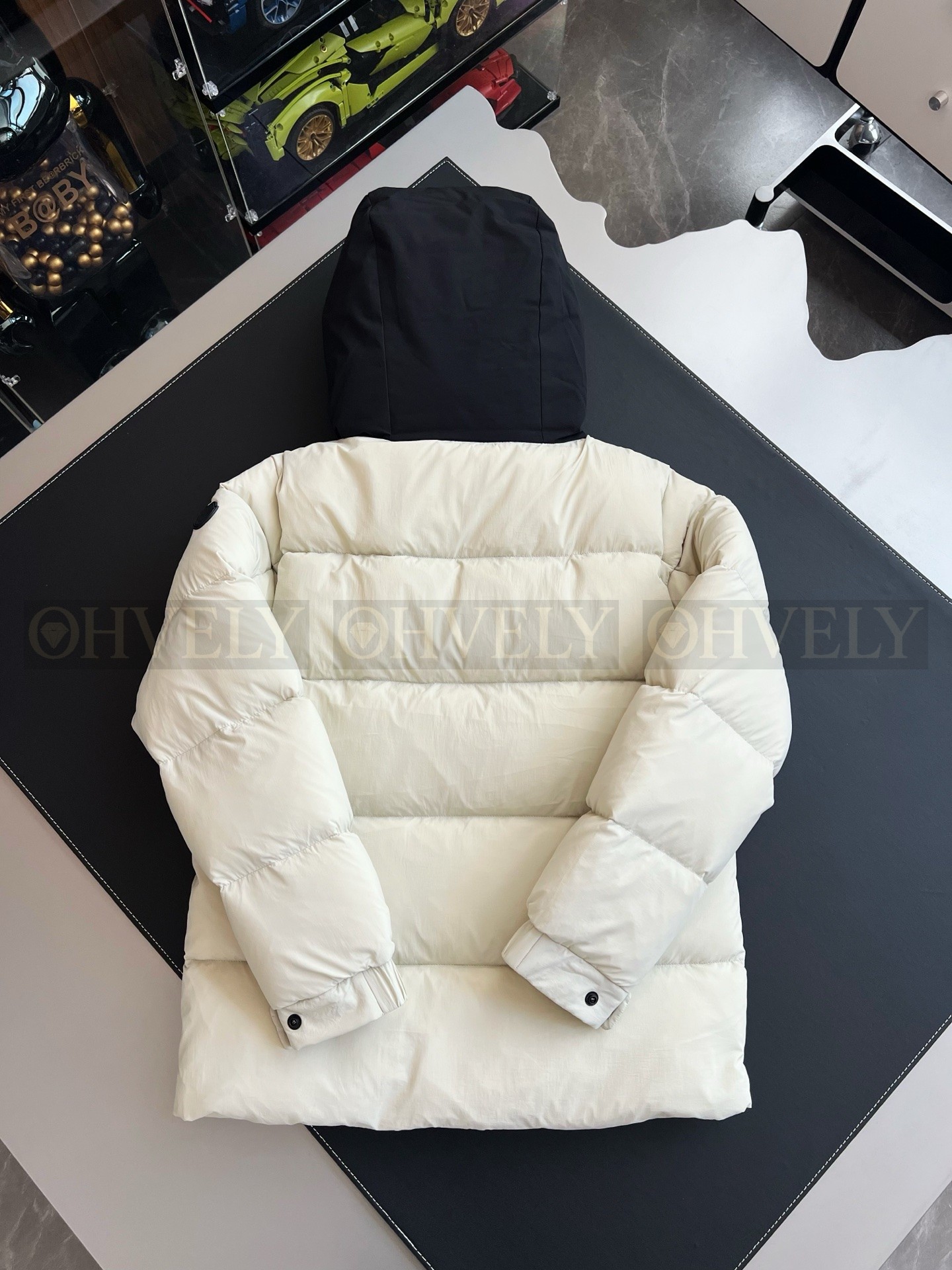 【 ZP 】MONCLER 패딩 (매장가 356만원) 상품 썸네일