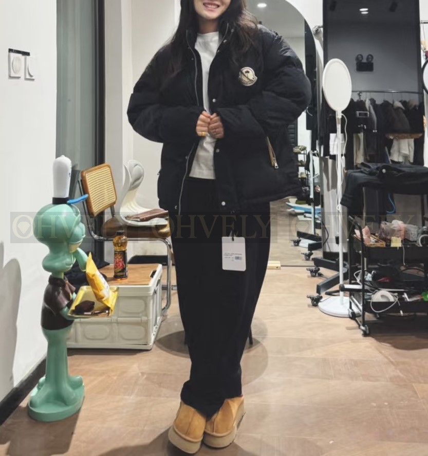 【 ZP 】MONCLER 패딩 (매장가 292만원)