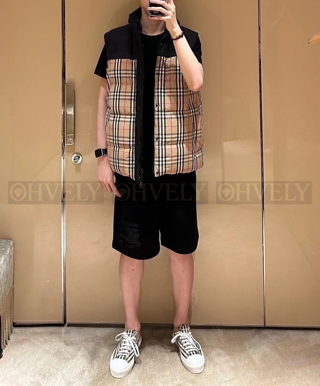 【 ZP 】Burberry 체크 패널 리버시블 베스트 (매장가 285만원) 상품 썸네일