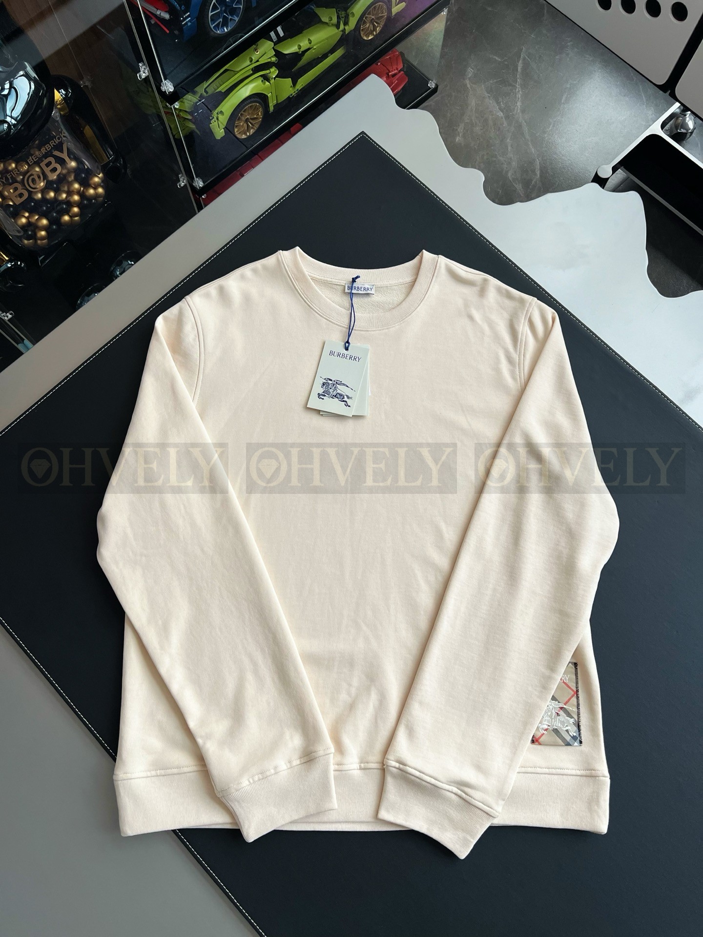 【 ZP 】Burberry 체크 라벨 울 스웨터 (매장가 119만원)