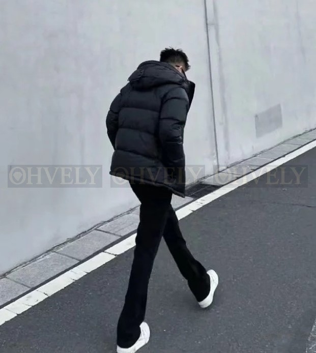 【 ZP 】Burberry 다운 패딩 (매장가 204만원) 상품 썸네일