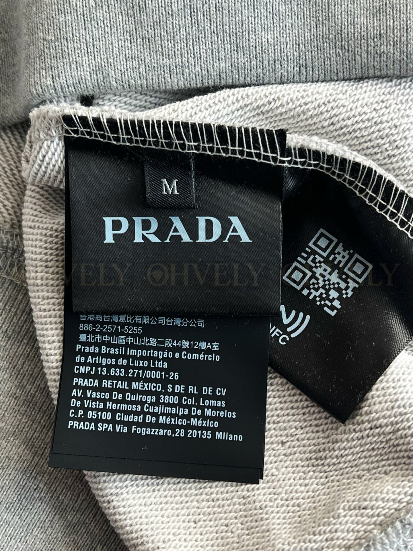 【 ZP 】Prada 셔츠 (매장가 322만원) 상품 썸네일