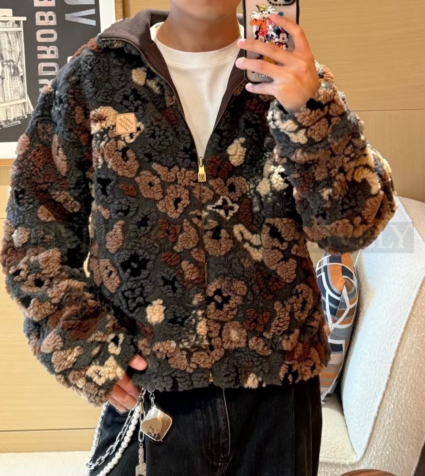 【 ZP 】LOUIS VUITTON 자켓 (매장가 444만원)
