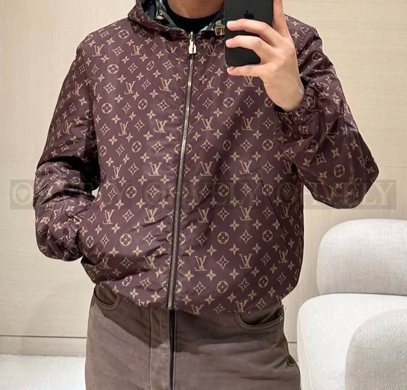 【 ZP 】LOUIS VUITTON 후드 자켓 (매장가 536만원) 상품 썸네일