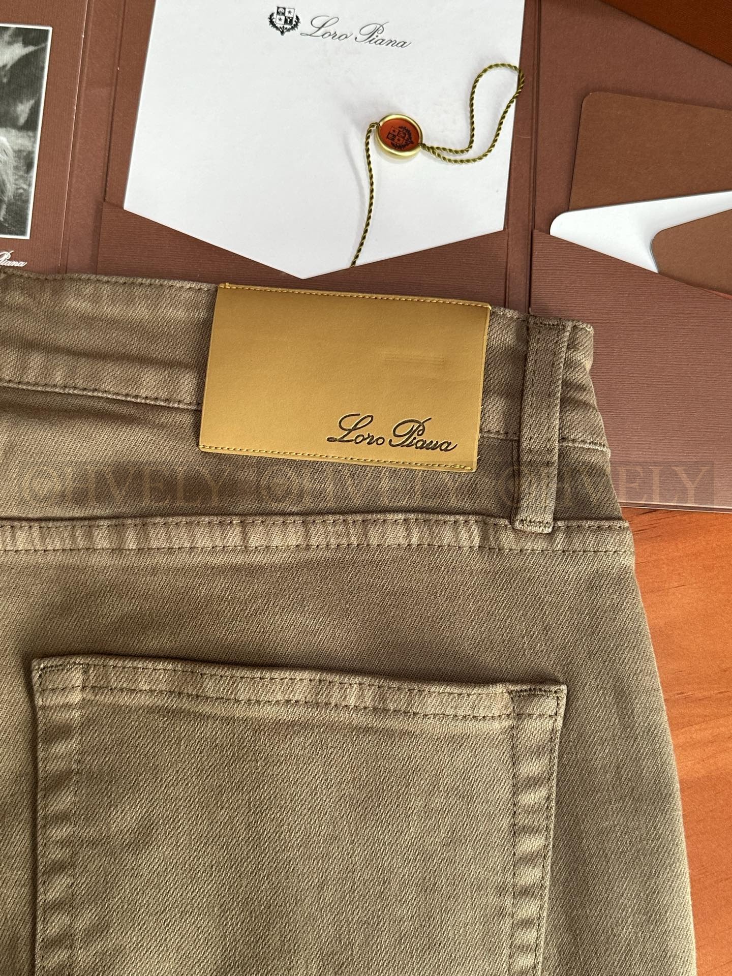 【 ZP 】LoroPiana 바지 (매장가 136만원) 상품 썸네일