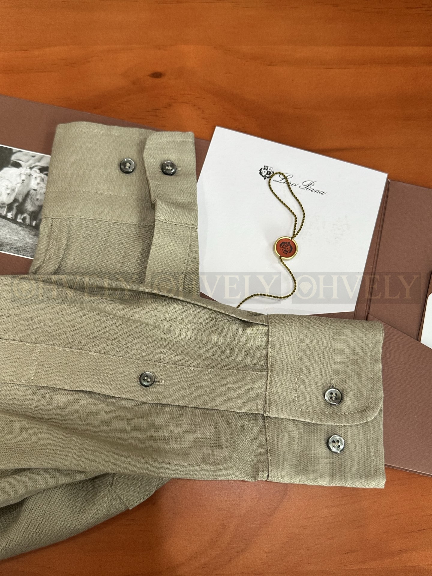 【 ZP 】LoroPiana 셔츠 (매장가 136만원) 상품 썸네일