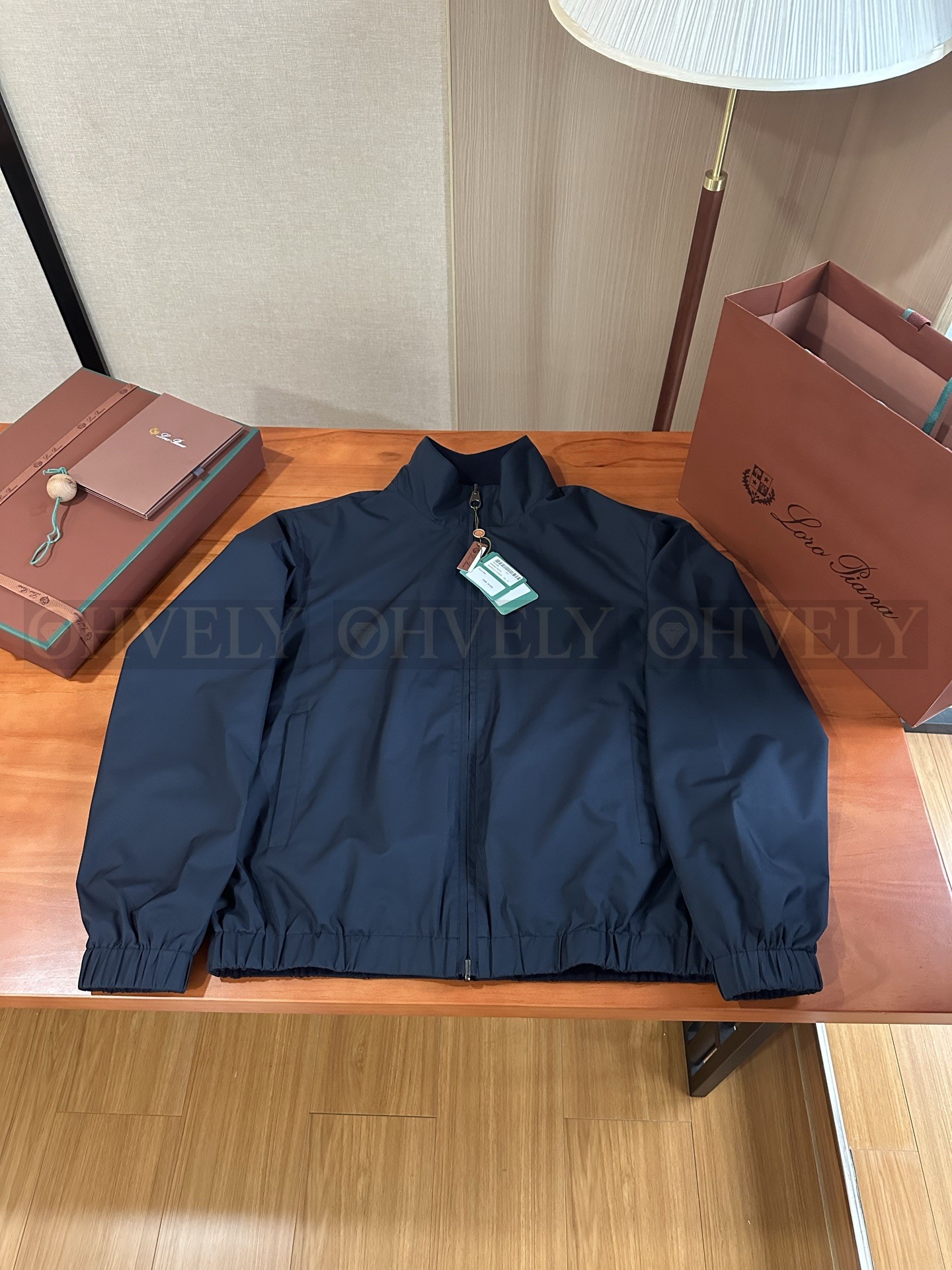 【 ZP 】LoroPiana 집업 아우터 (매장가 538만원) 상품 썸네일