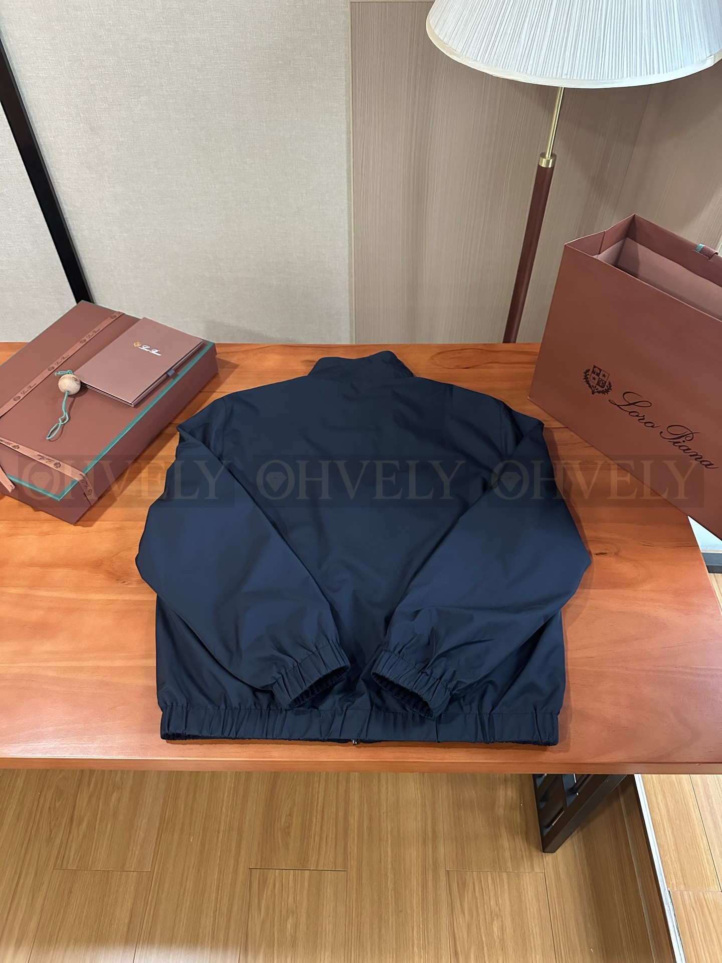 【 ZP 】LoroPiana 집업 아우터 (매장가 538만원) 상품 썸네일