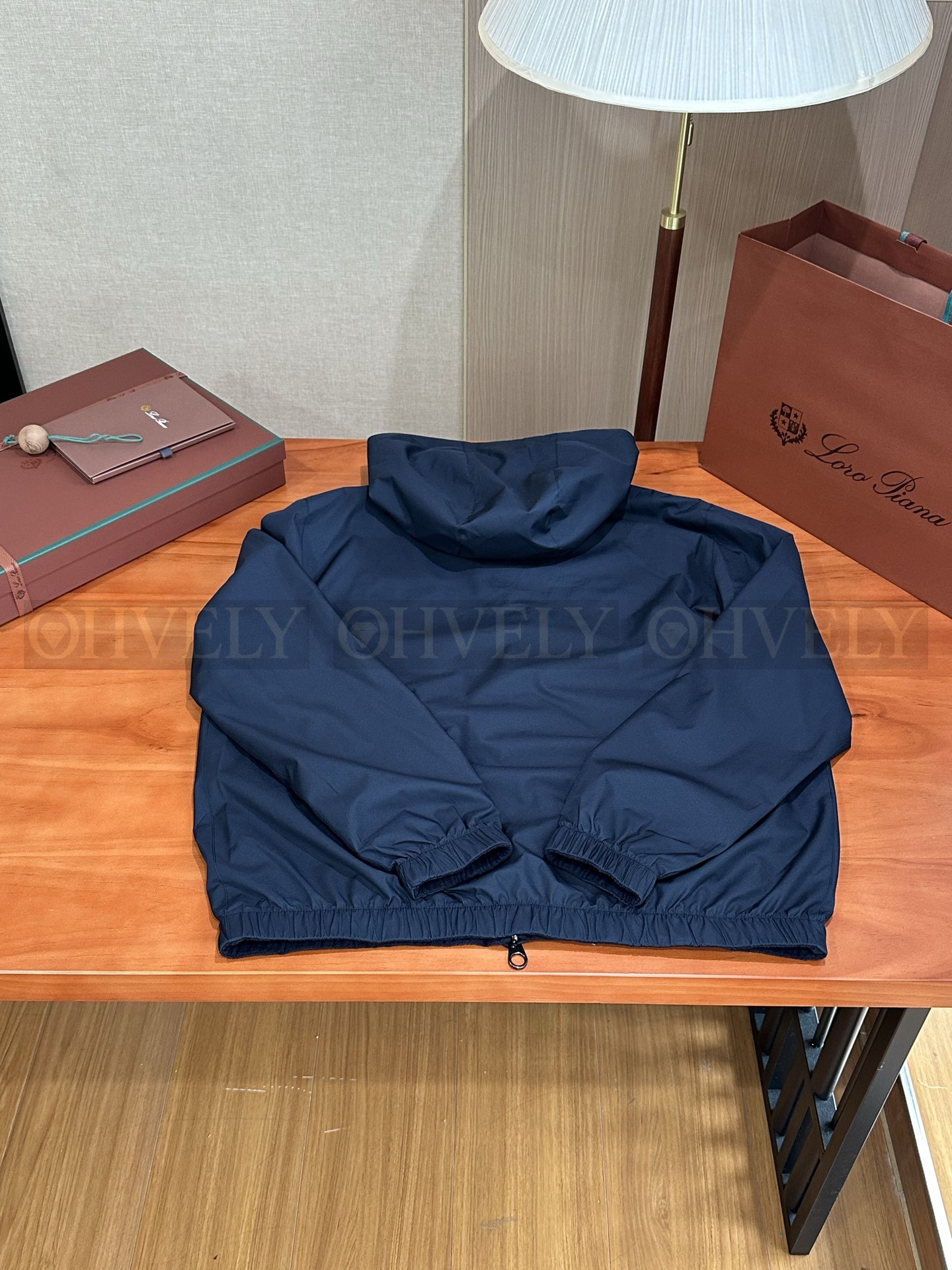 【 ZP 】LoroPiana 집업 아우터 (매장가 558만원) 상품 썸네일