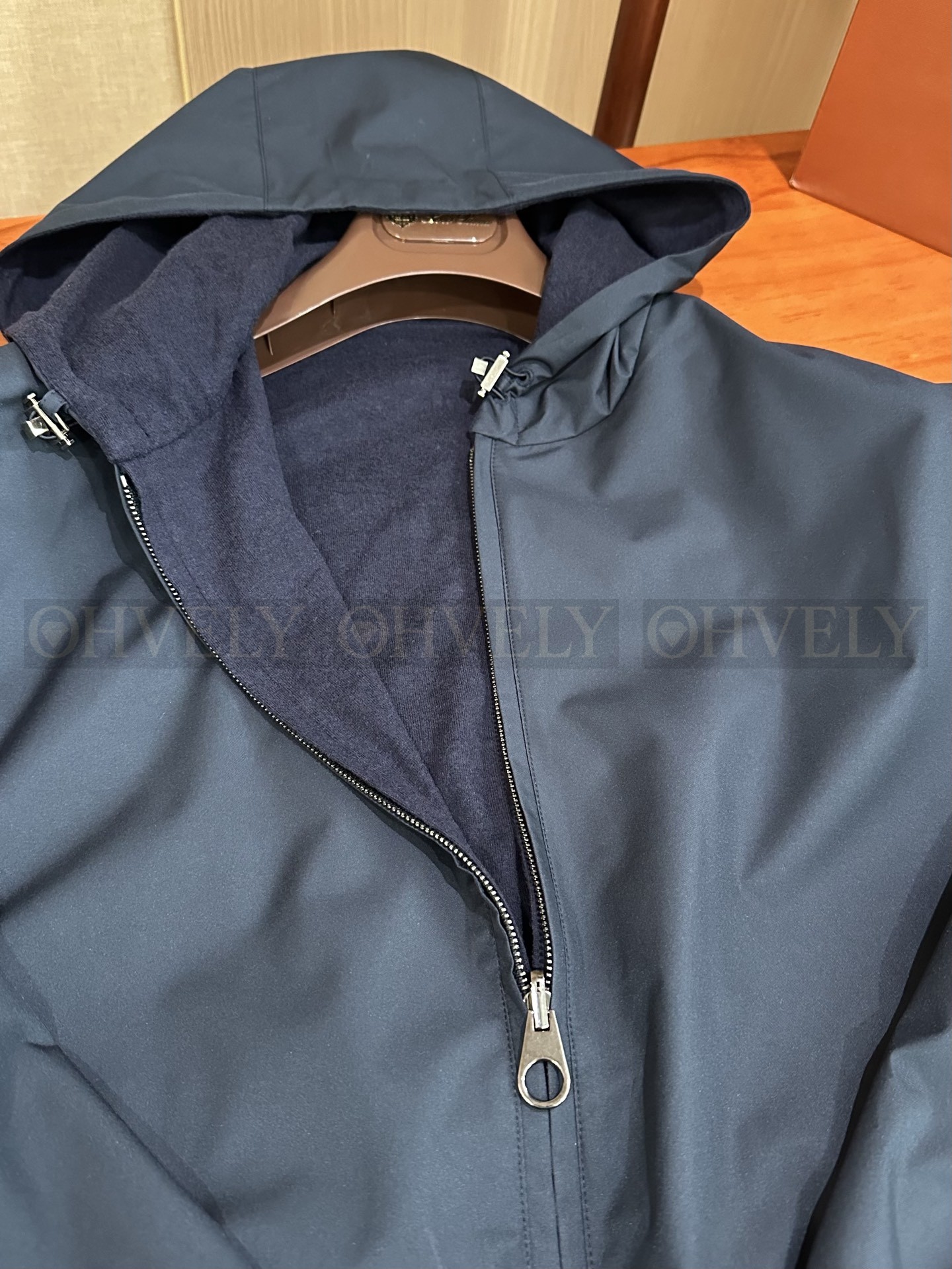 【 ZP 】LoroPiana 집업 아우터 (매장가 558만원) 상품 썸네일