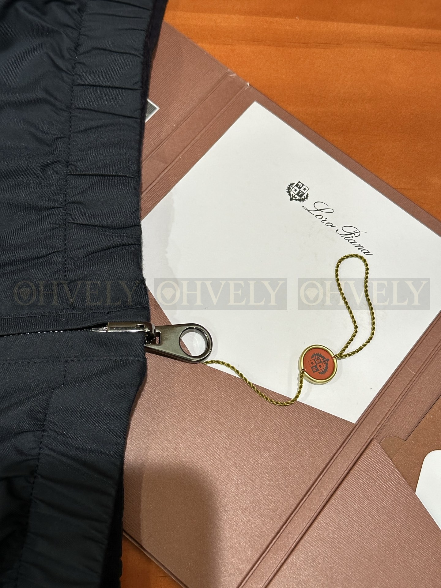 【 ZP 】LoroPiana 집업 아우터 (매장가 558만원) 상품 썸네일
