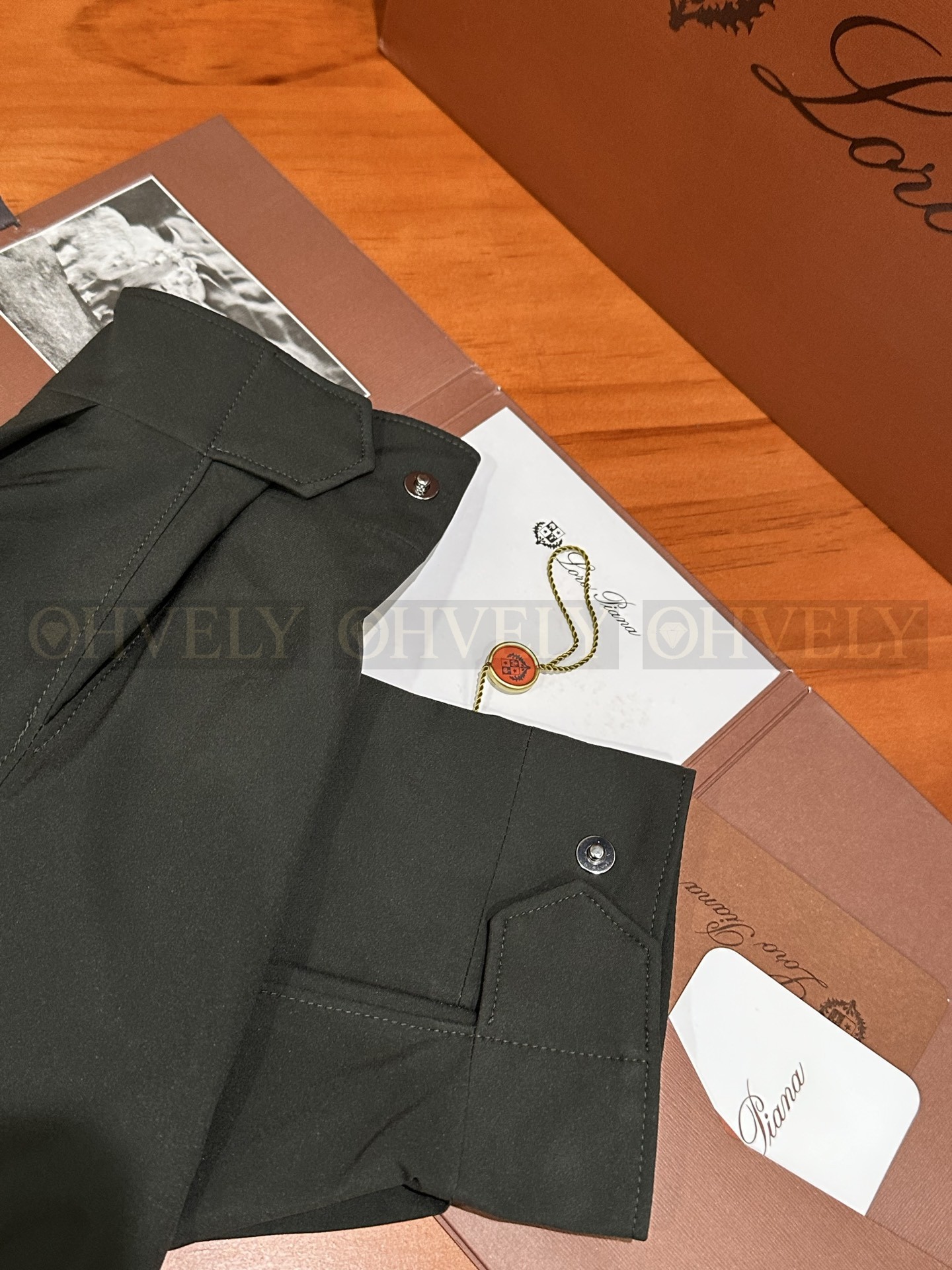 【 ZP 】LoroPiana 아우터 (매장가 618만원) 상품 썸네일