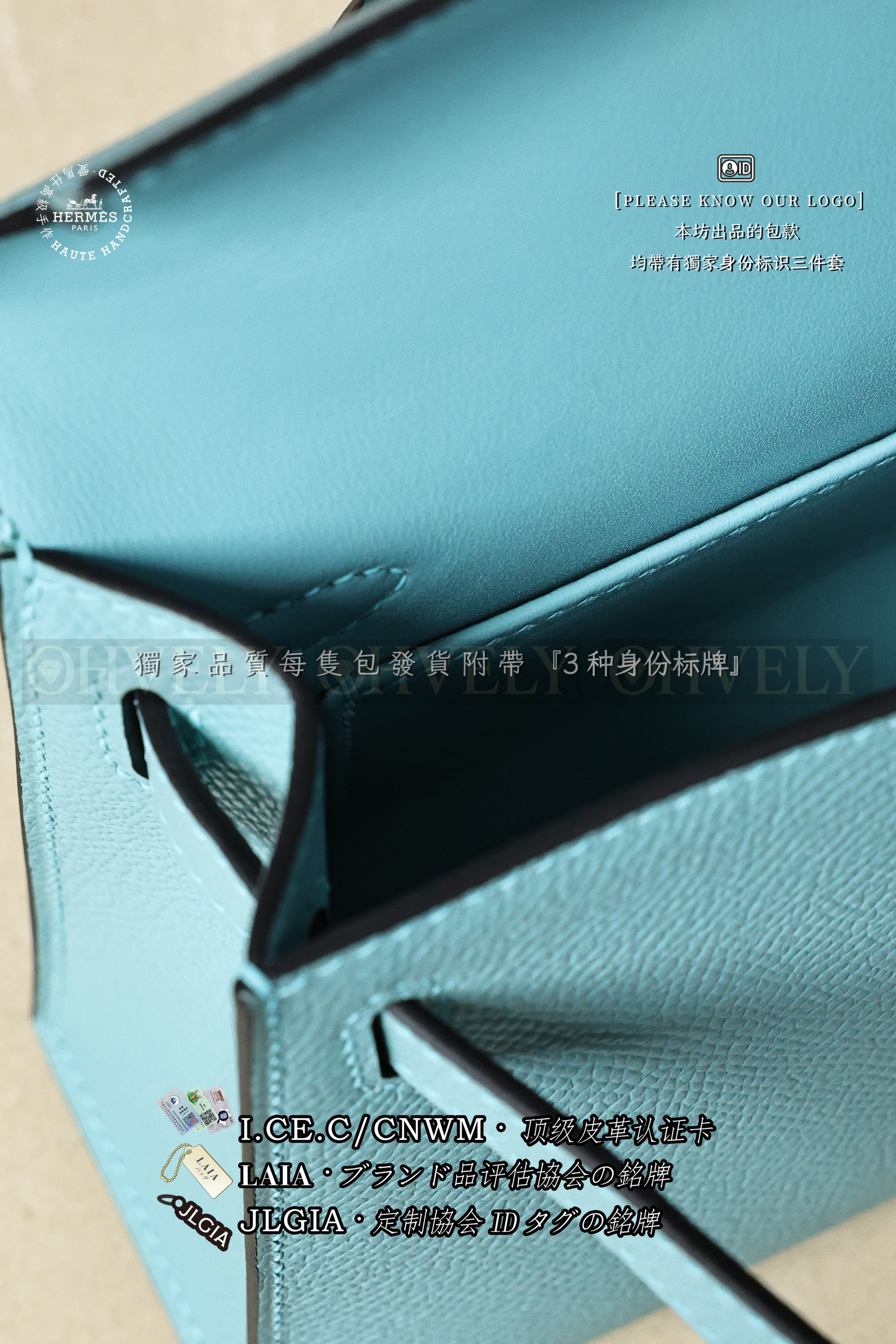 Hermès KELLY 𝙄𝙄 𝙢𝙞𝙣𝙞 𝘽𝙡𝙪𝙚 𝘼𝙩𝙤𝙡𝙡  금장 상품 썸네일