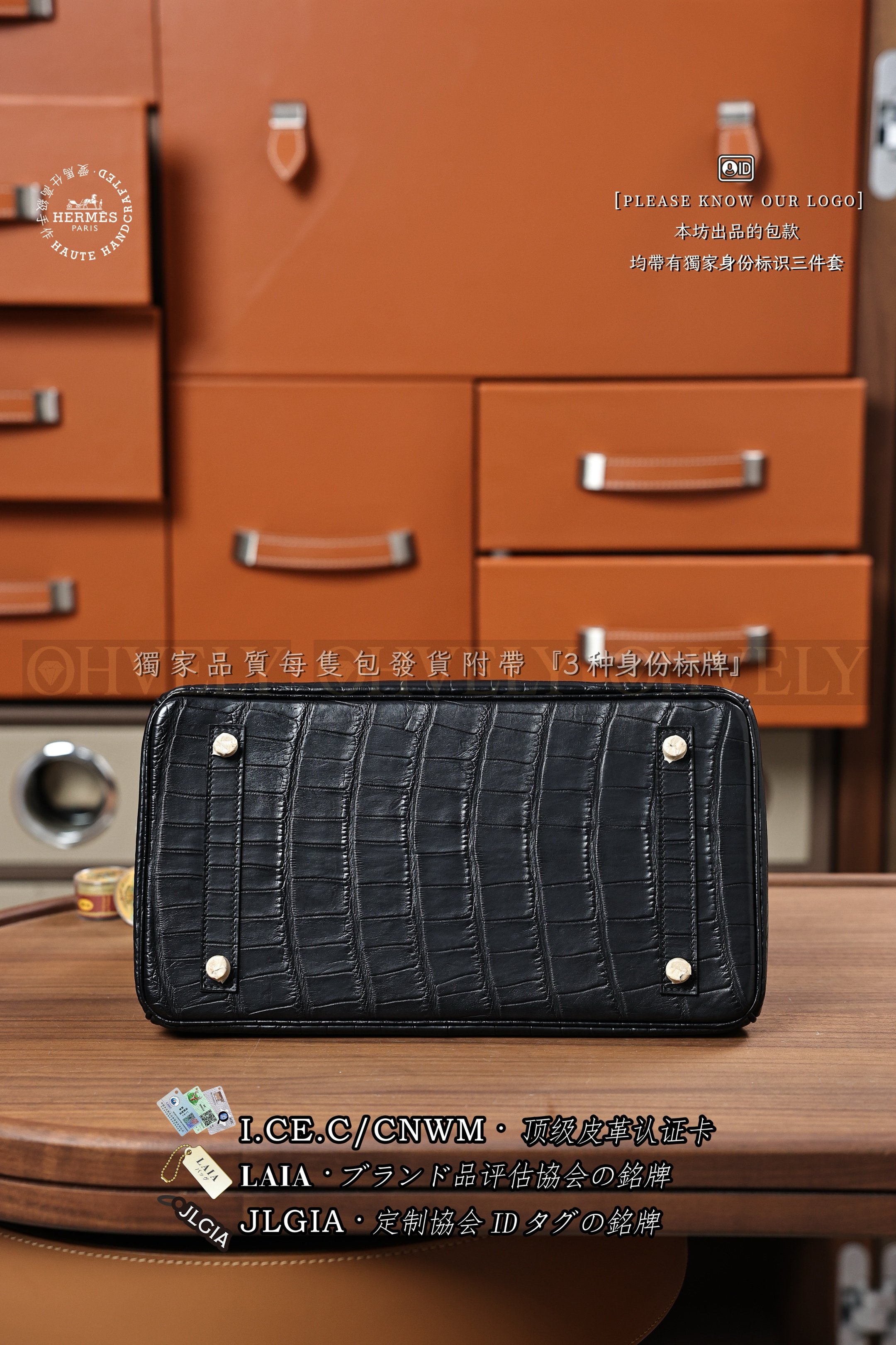 Hermès BIRKIN 𝟯𝟬 𝙉𝙤𝙞𝙧 금장 상품 썸네일
