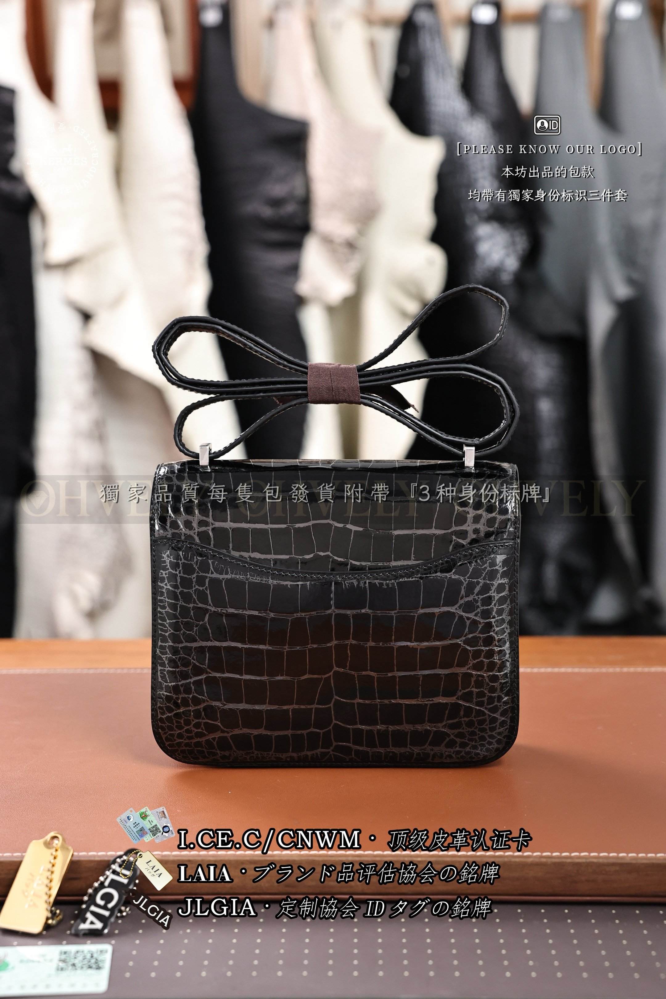 Hermès Constance 𝟷𝟿 𝙽𝚘𝚒𝚛 은장 상품 썸네일