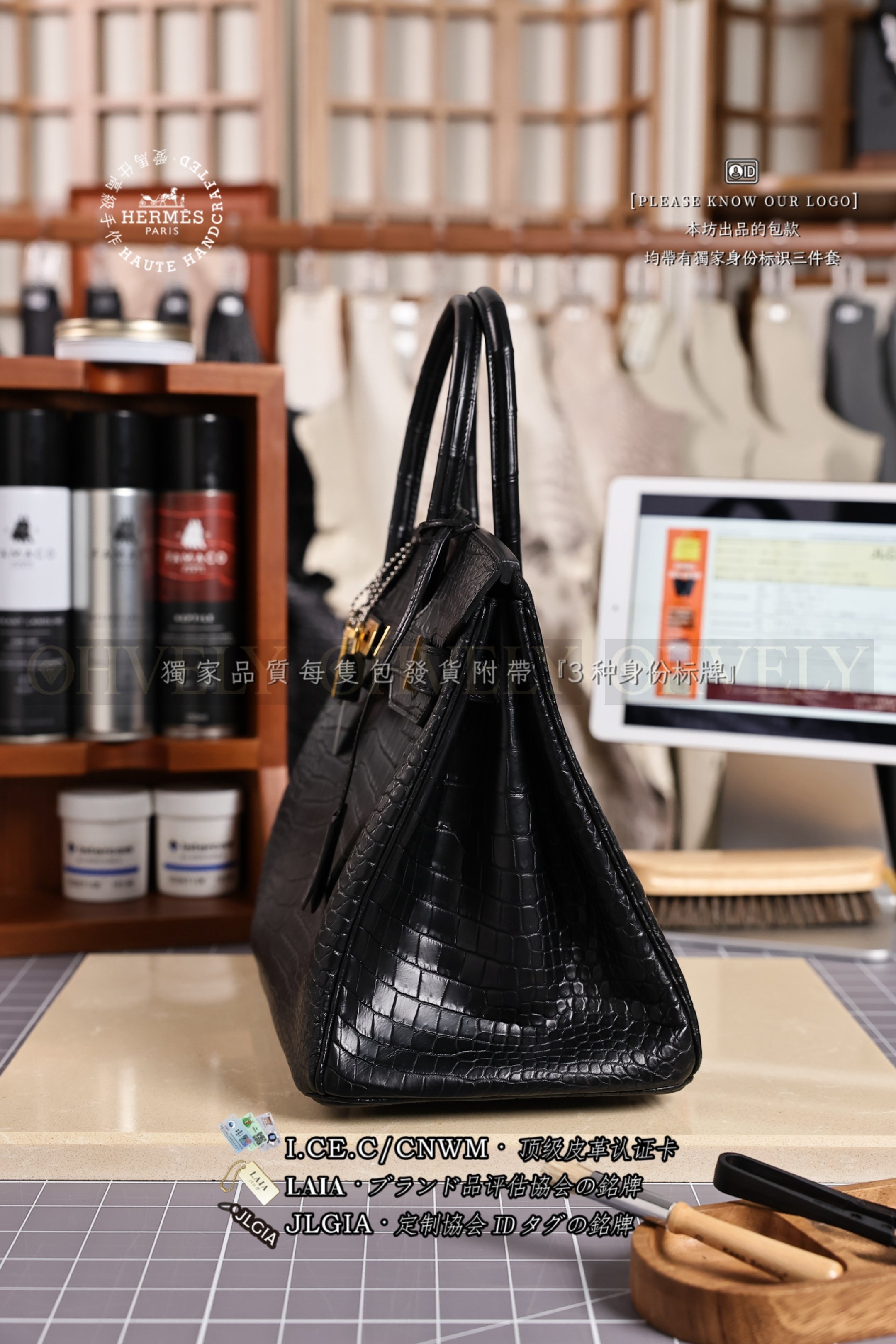 Hermès BIRKIN 𝟹𝟶 𝙽𝚘𝚒𝚛 금장 상품 썸네일