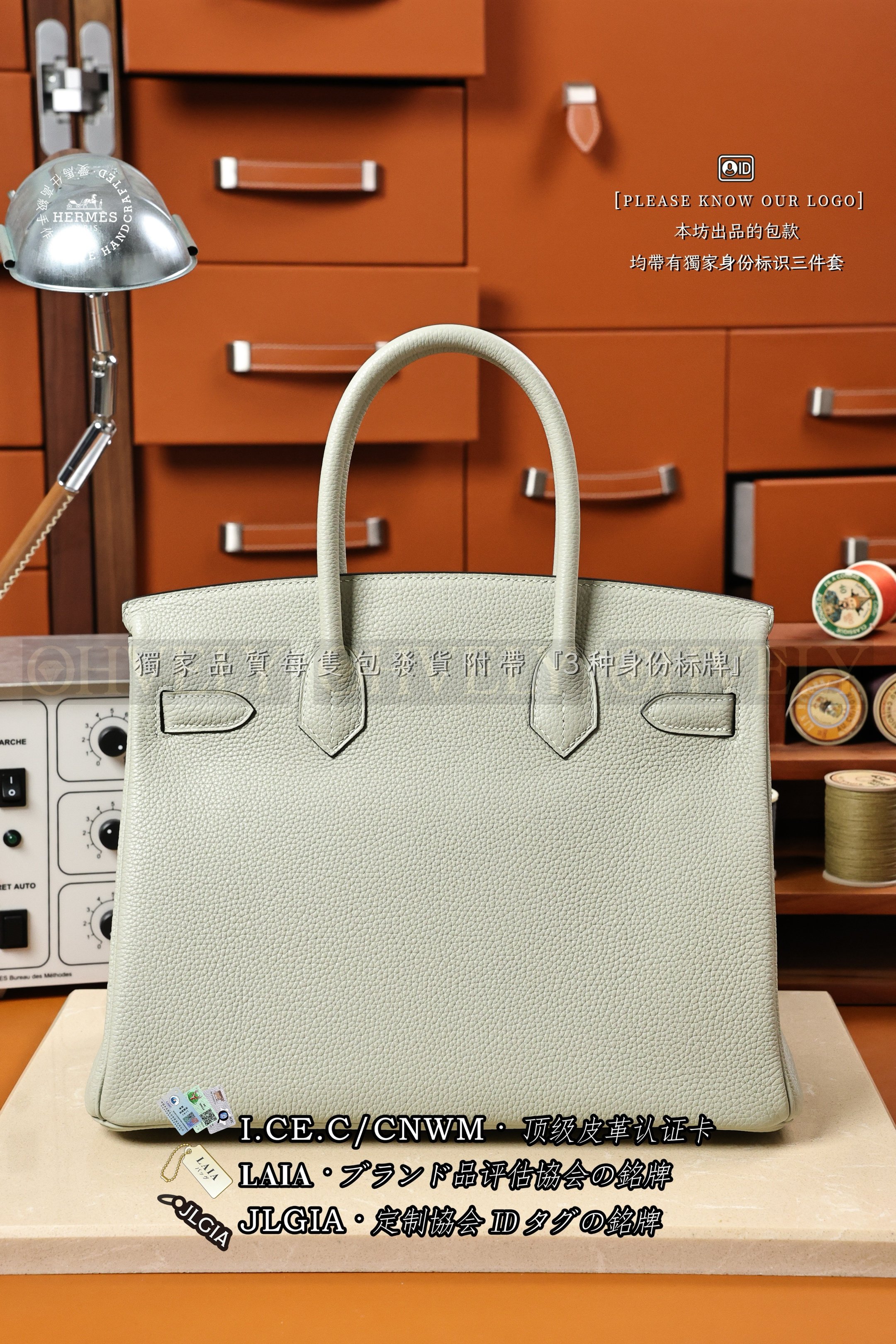 Hermès BIRKIN 𝟹𝟶 𝙶𝚛𝚒𝚜 𝙲𝚒𝚖𝚎𝚗𝚝 금장 상품 썸네일