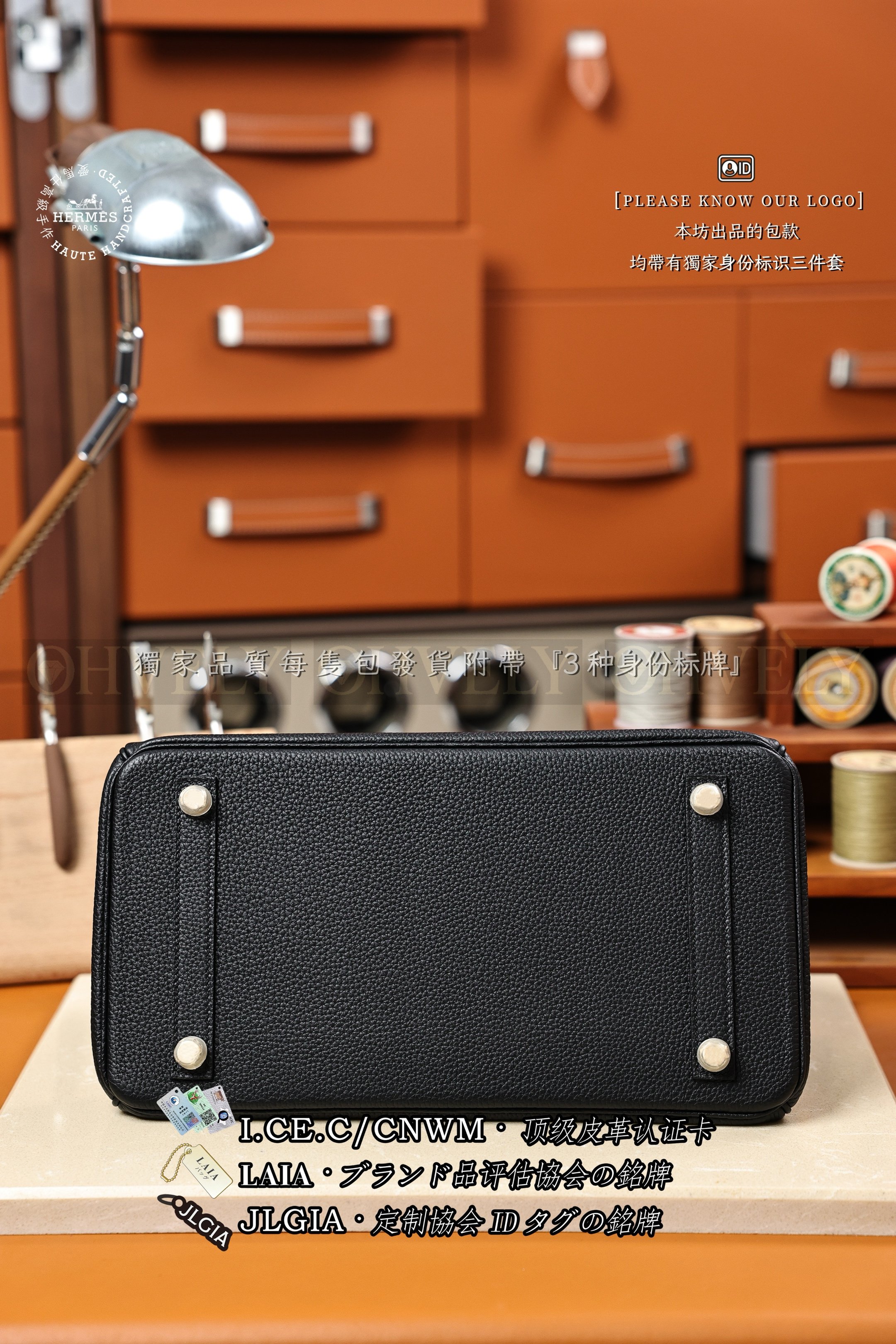 Hermès 𝚃𝚘𝚞𝚌𝚑 Birkin 𝟹𝟶 𝙽𝚘𝚒𝚛 금장 상품 썸네일