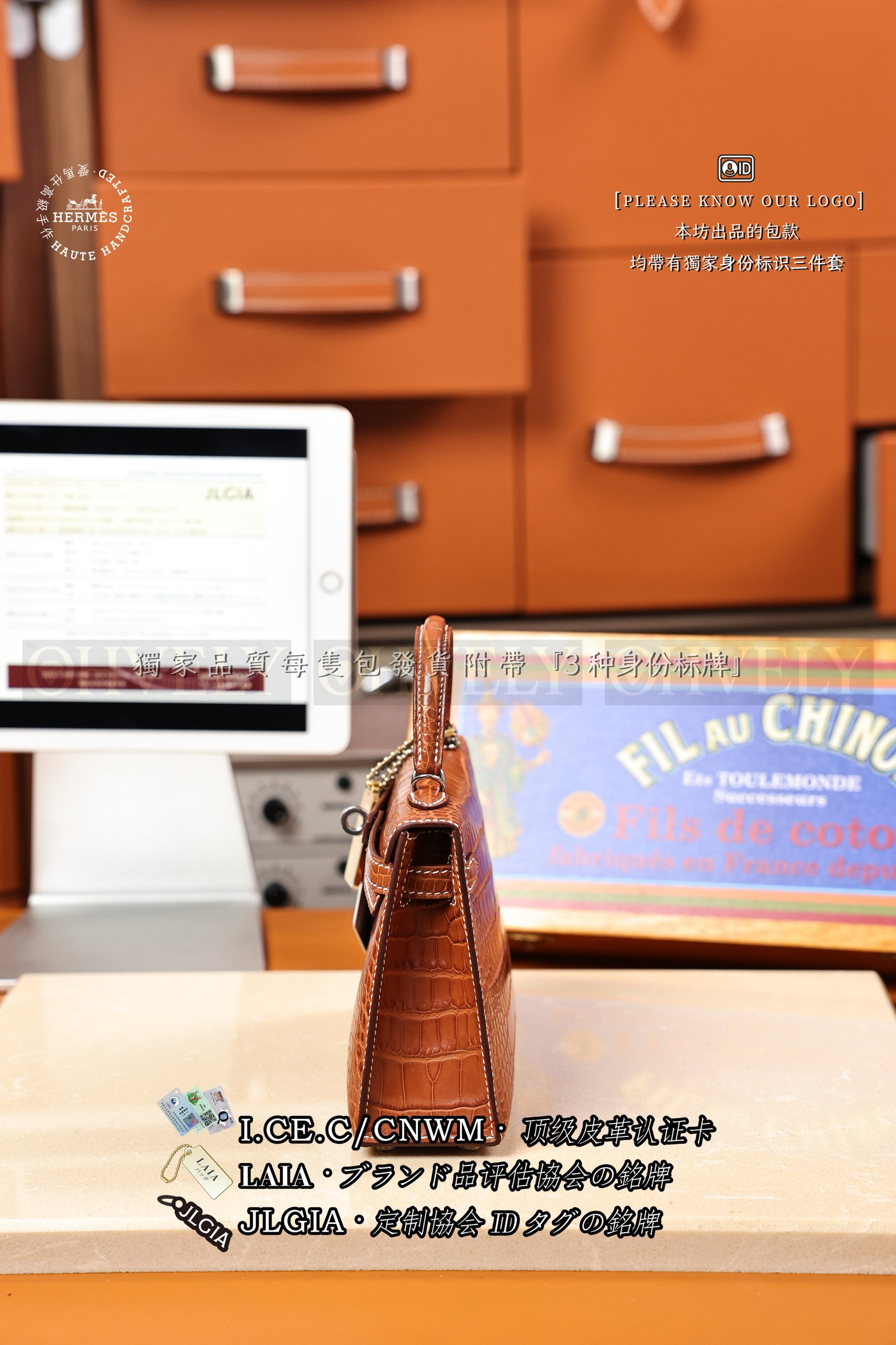 Hermès Kelly 𝙸𝙸 𝙼𝚒𝚗𝚒 𝙱𝚊𝚛𝚎𝚗𝚒𝚊 은장 상품 썸네일