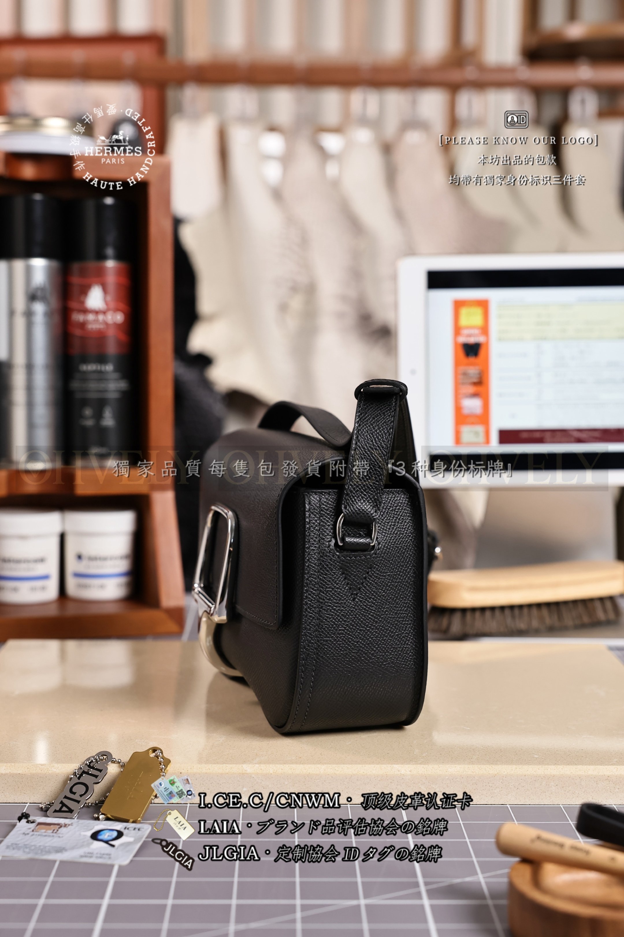 Hermès 𝙳𝚎𝚕𝚕𝚊 𝙲𝚊𝚟𝚊𝚕𝚕𝚎𝚛𝚒𝚊 𝙴𝚕𝚊𝚗 𝙽𝚘𝚒𝚛 은장 상품 썸네일
