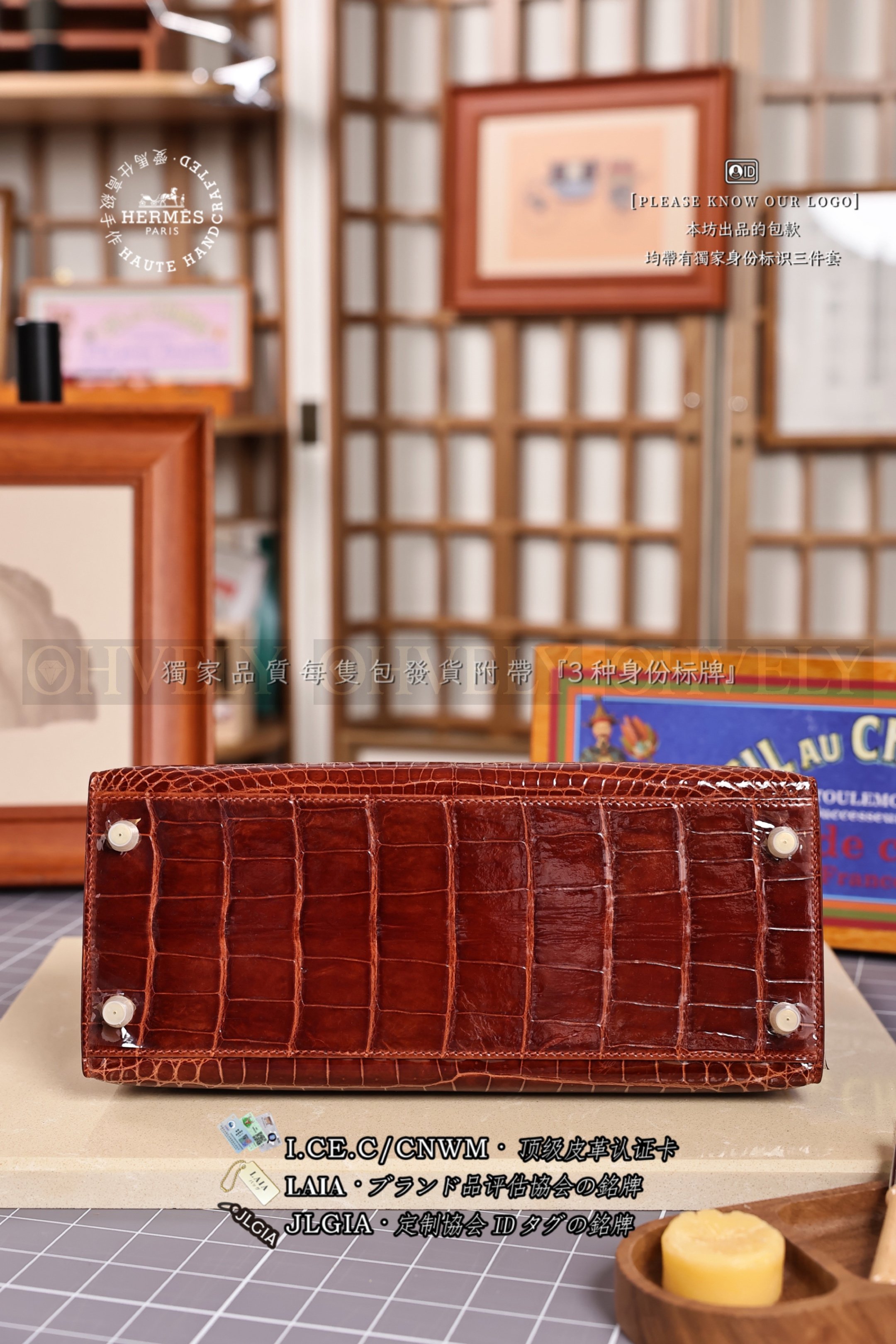 Hermès Kelly 𝟸𝟾 𝙼𝚒𝚎𝚕 𝙿𝚘𝚛𝚘𝚜𝚞𝚜 금장 상품 썸네일