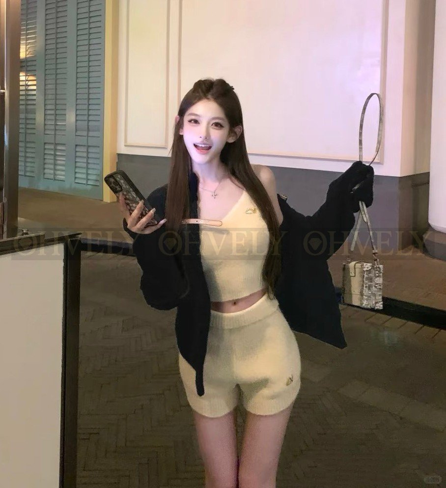 【 ZP버전 】 LOUIS VUITTON 루이비통 트위드 울 숏 팬츠 상품 썸네일
