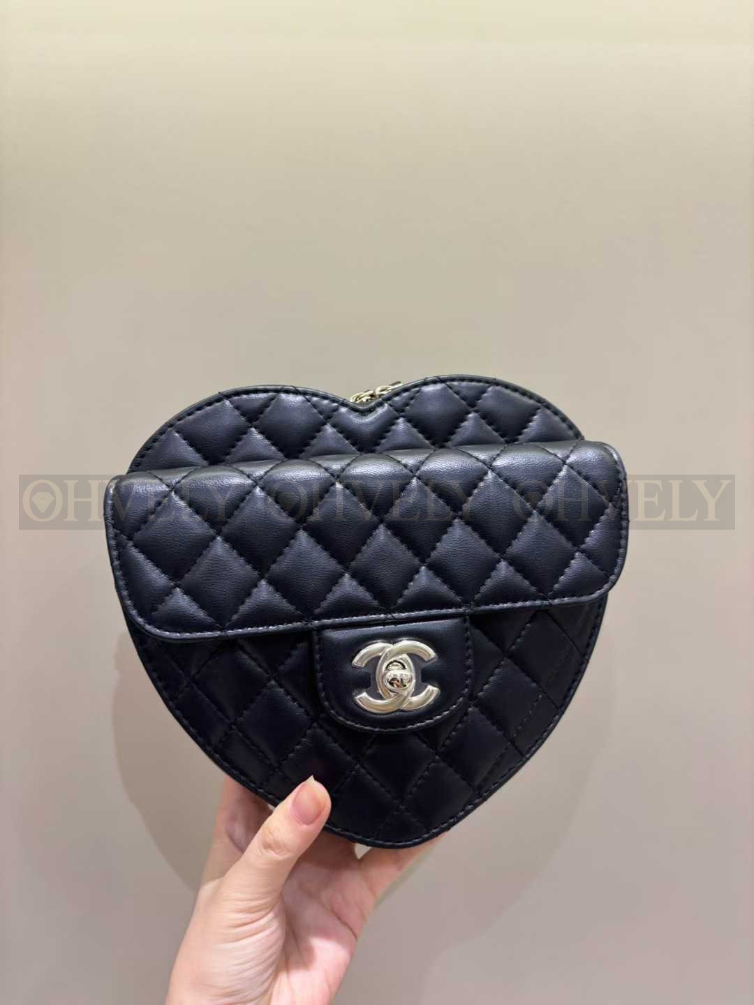 Chanel 하트백 블랙 램스킨 골드메탈